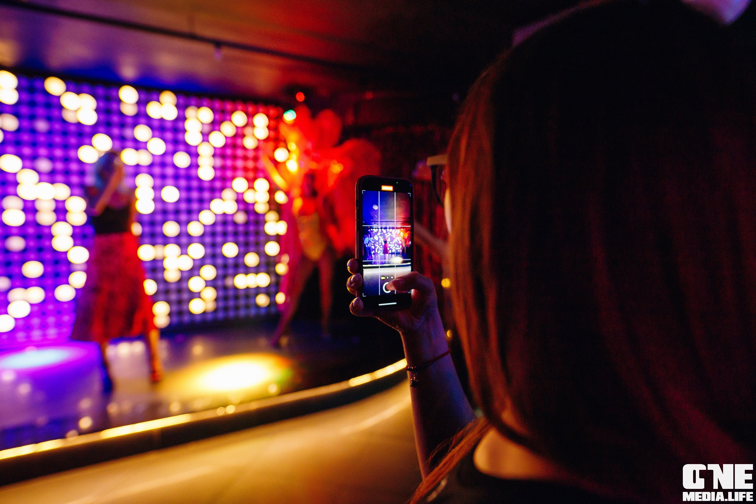 Фоторепортаж из караоке-клуба Эйфория. One Media Life: фоторепортажи, фотоотчеты с мероприятий и заведений