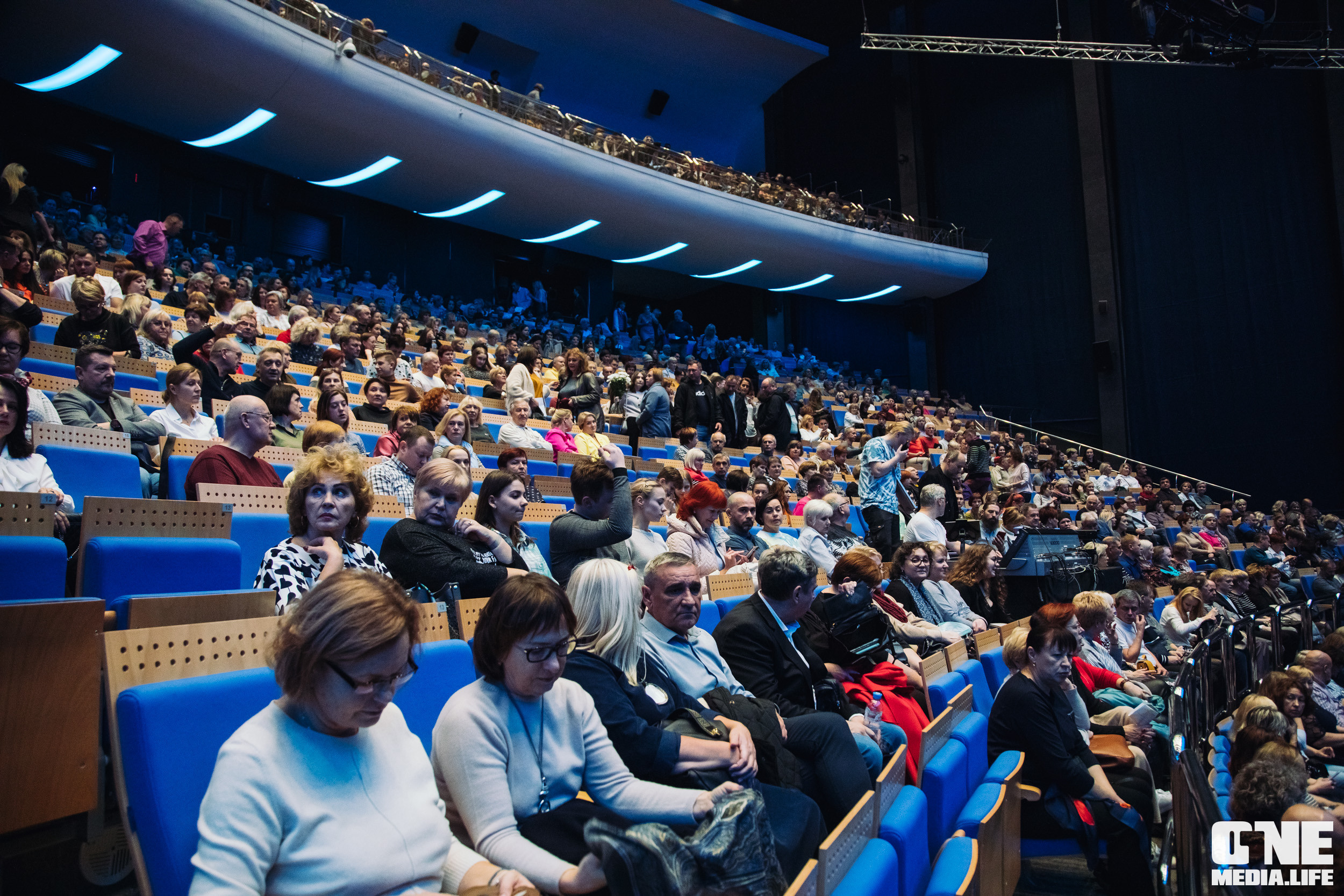 Фоторепортаж из Янтарь Холла. One Media Life: фоторепортажи, фотоотчеты с мероприятий и заведений