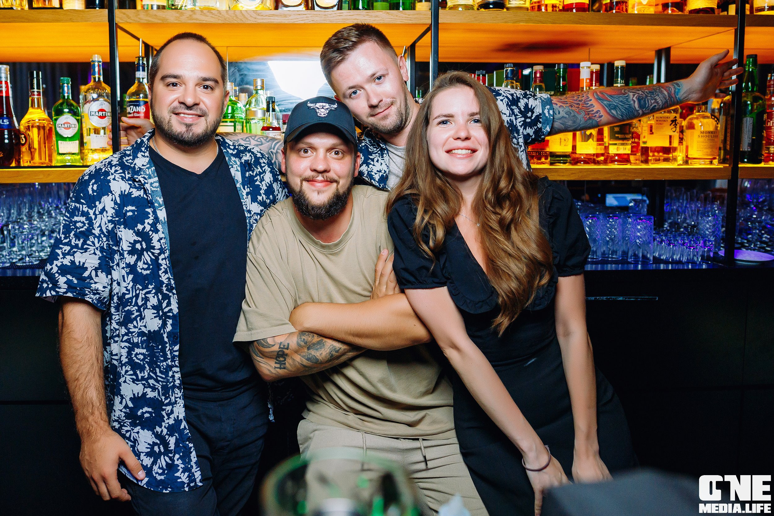 Фоторепортаж из Mirage Disco Bar. One Media Life: фоторепортажи, фотоотчеты с мероприятий и заведений