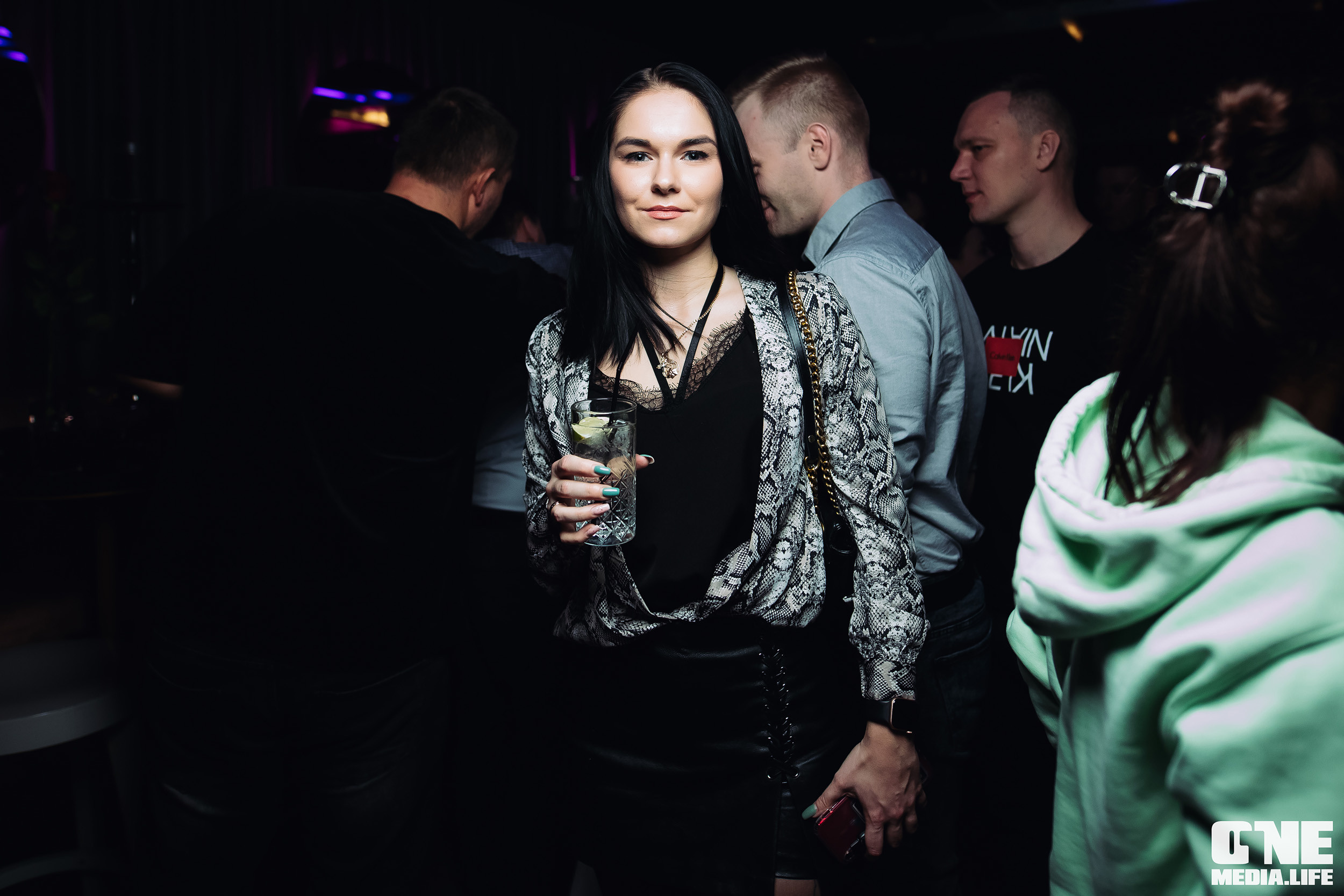 Фоторепортаж из диско бара Мираж. One Media Life: фоторепортажи, фотоотчеты с мероприятий и заведений