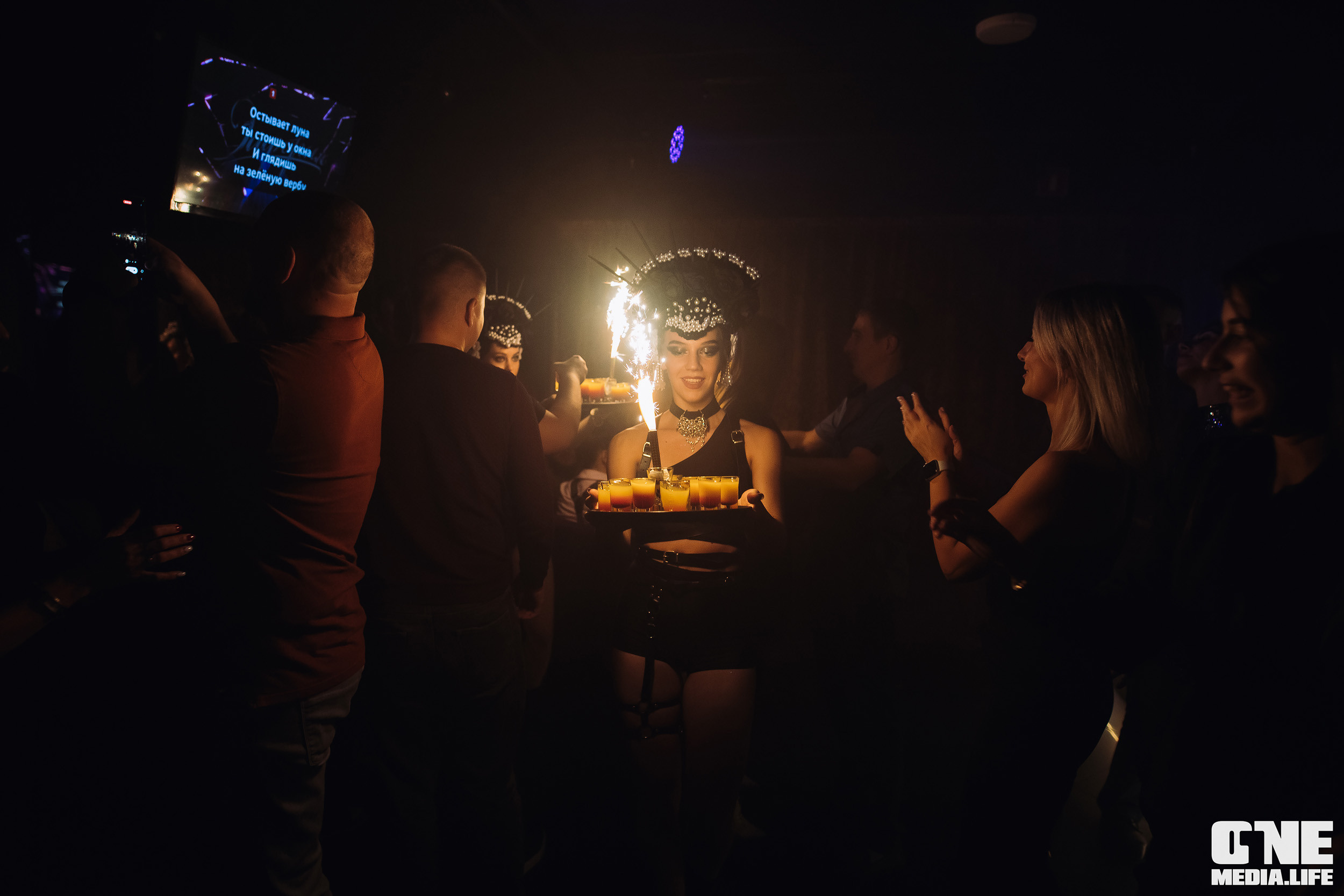 Фоторепортаж из караоке-клуба Эйфория. One Media Life: фоторепортажи, фотоотчеты с мероприятий и заведений
