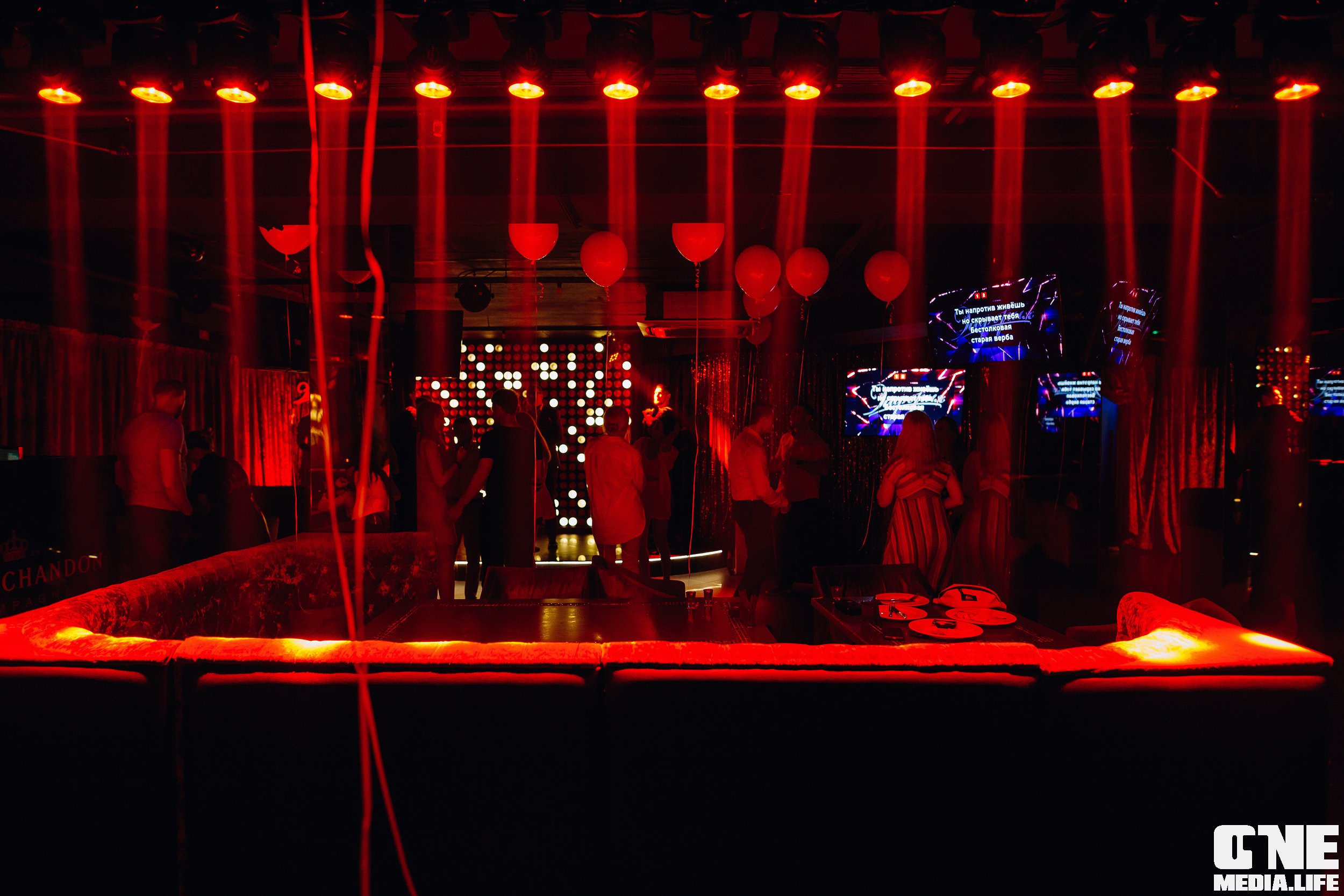 Фоторепортаж из караоке-клуба Эйфория. One Media Life: фоторепортажи, фотоотчеты с мероприятий и заведений
