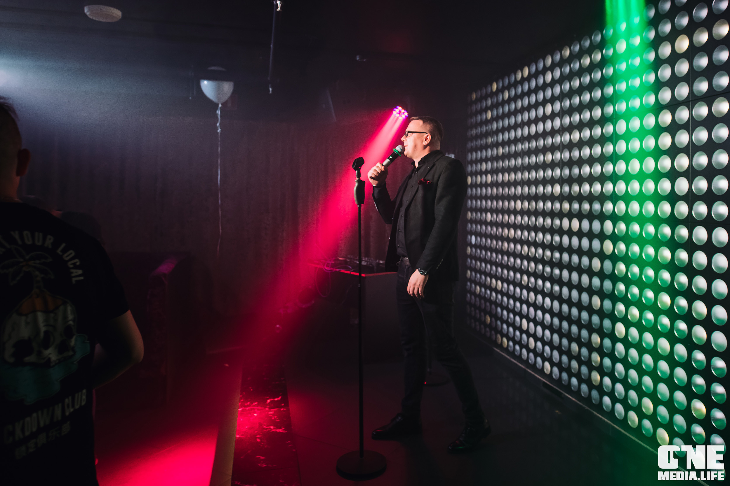Фоторепортаж из караоке-клуба Эйфория. One Media Life: фоторепортажи, фотоотчеты с мероприятий и заведений