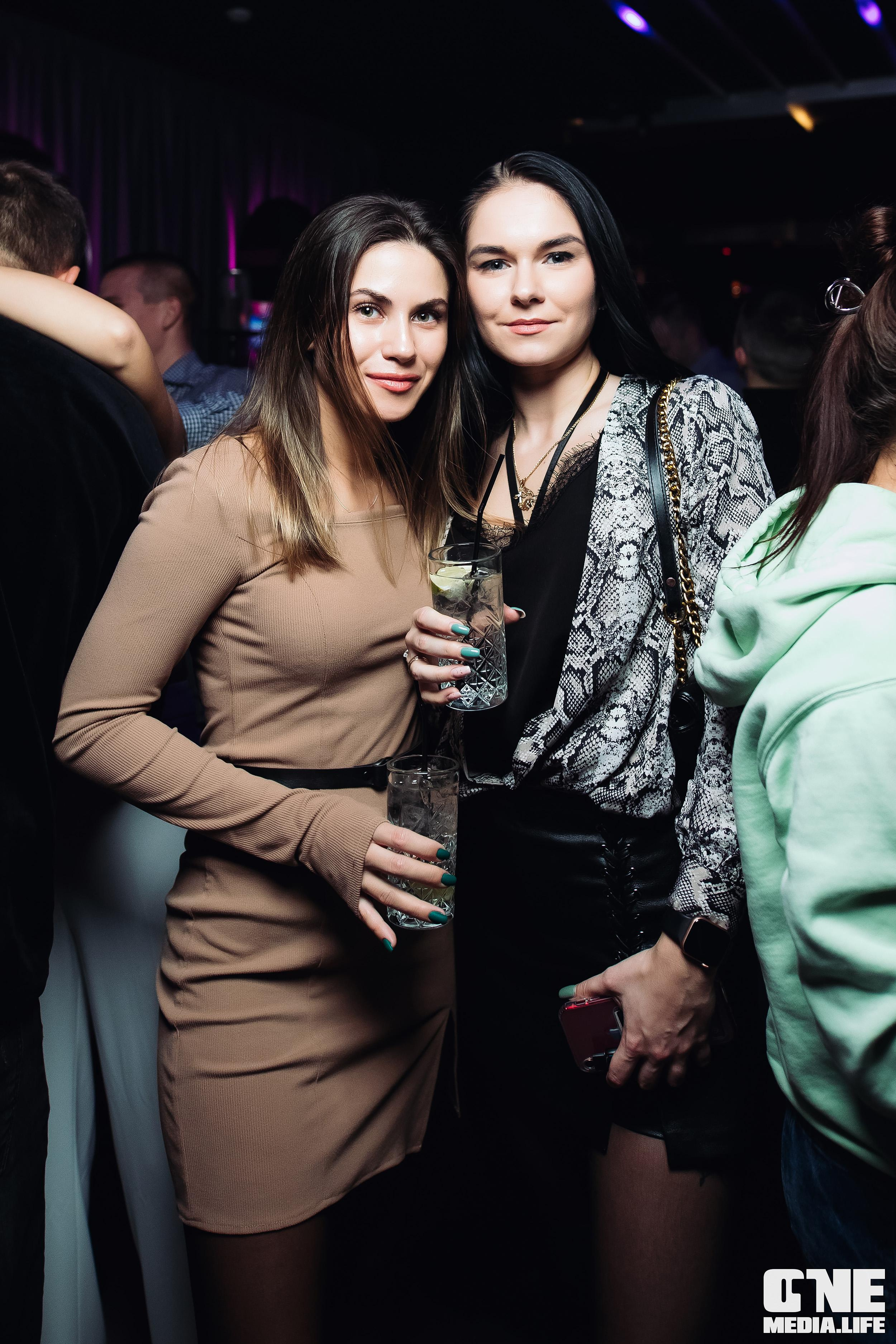 Фоторепортаж из диско бара Мираж. One Media Life: фоторепортажи, фотоотчеты с мероприятий и заведений