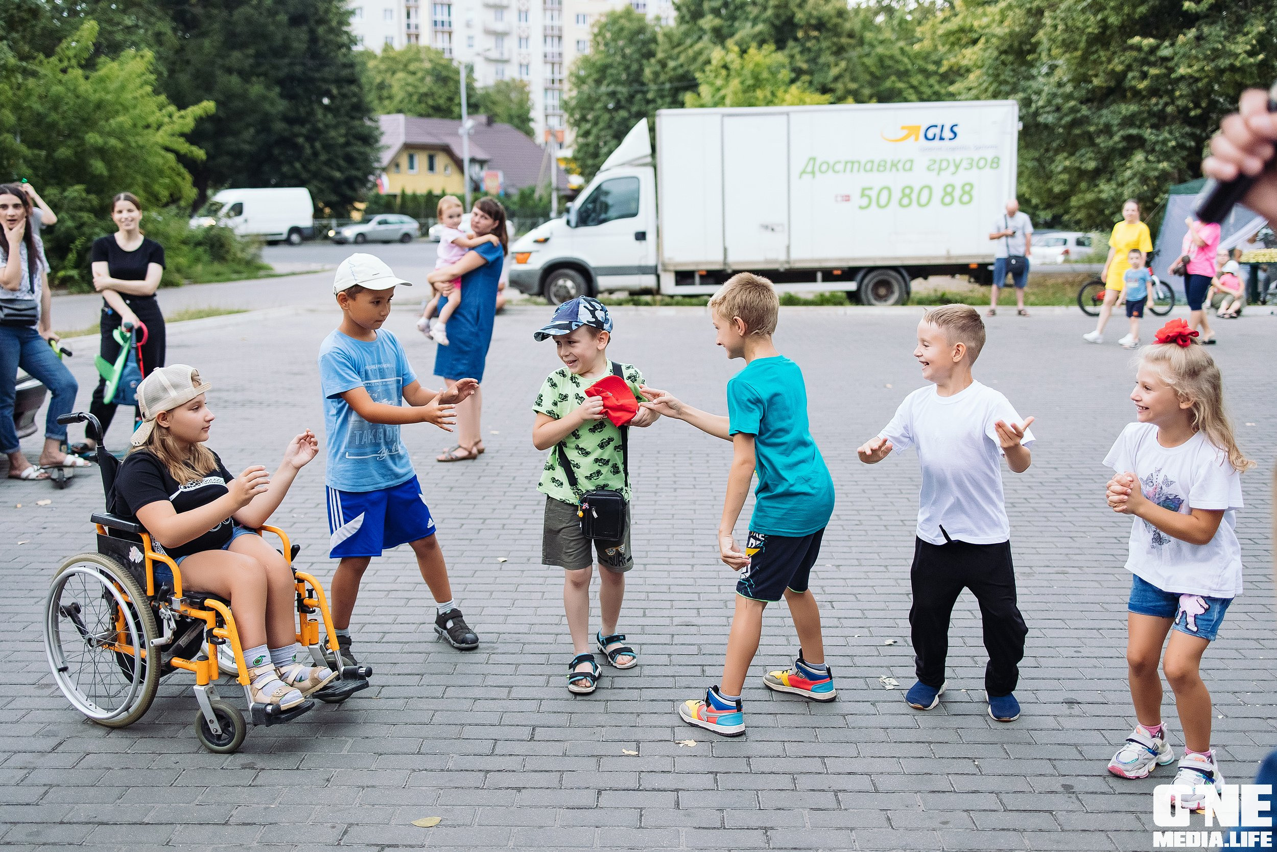 Фоторепортаж из Пятерочки. One Media Life: фоторепортажи, фотоотчеты с мероприятий и заведений