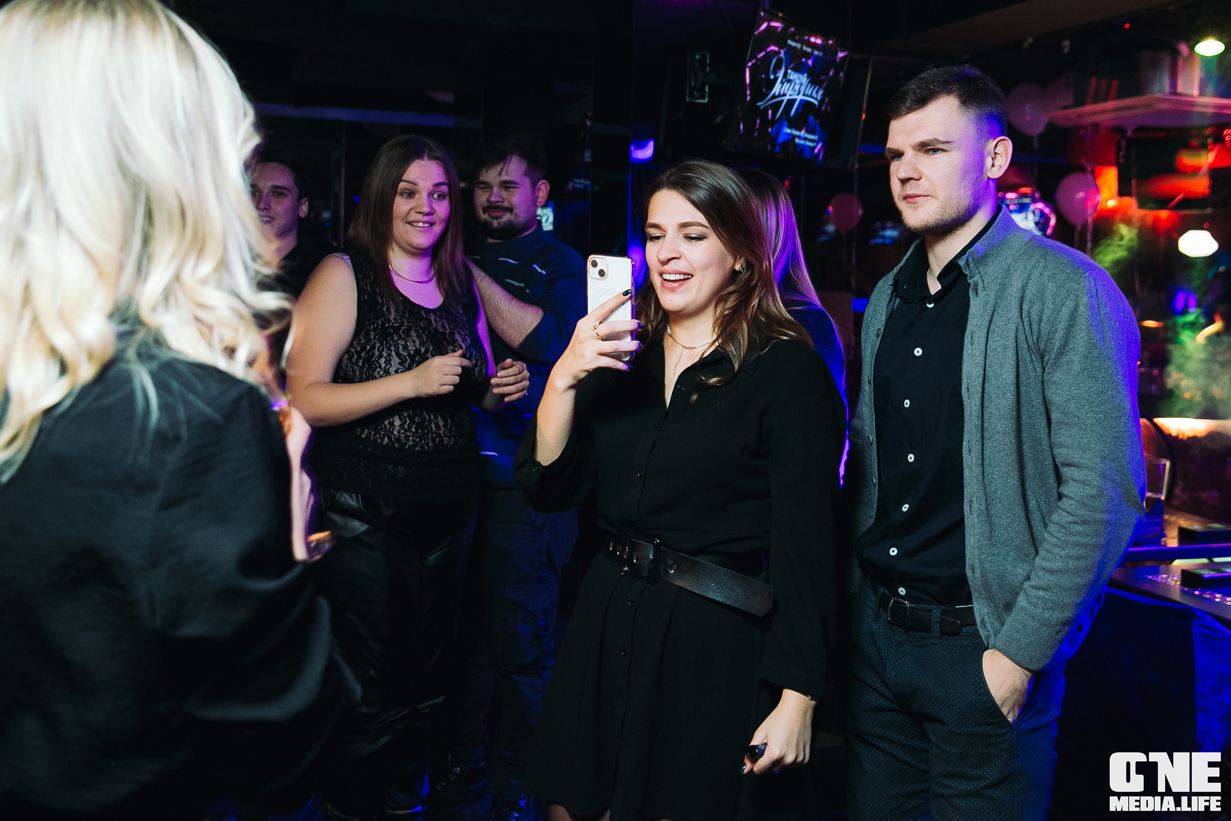 Фоторепортаж из караоке-клуба Эфория. One Media Life: фоторепортажи, фотоотчеты с мероприятий и заведений