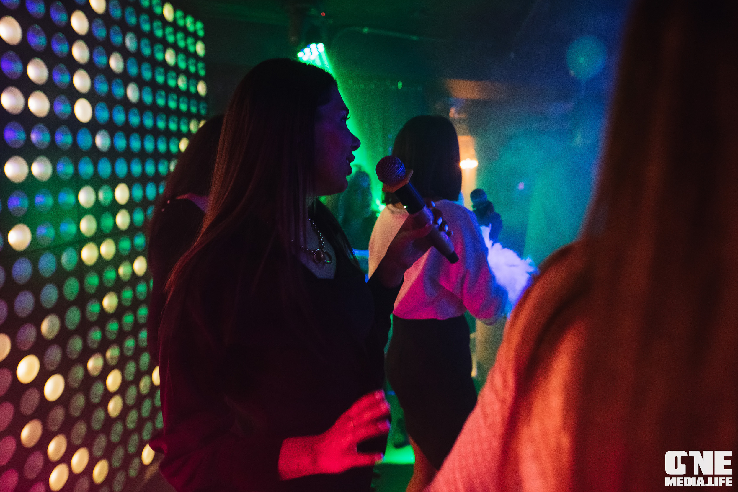 Фоторепортаж из караоке-клуба Эйфория. One Media Life: фоторепортажи, фотоотчеты с мероприятий и заведений