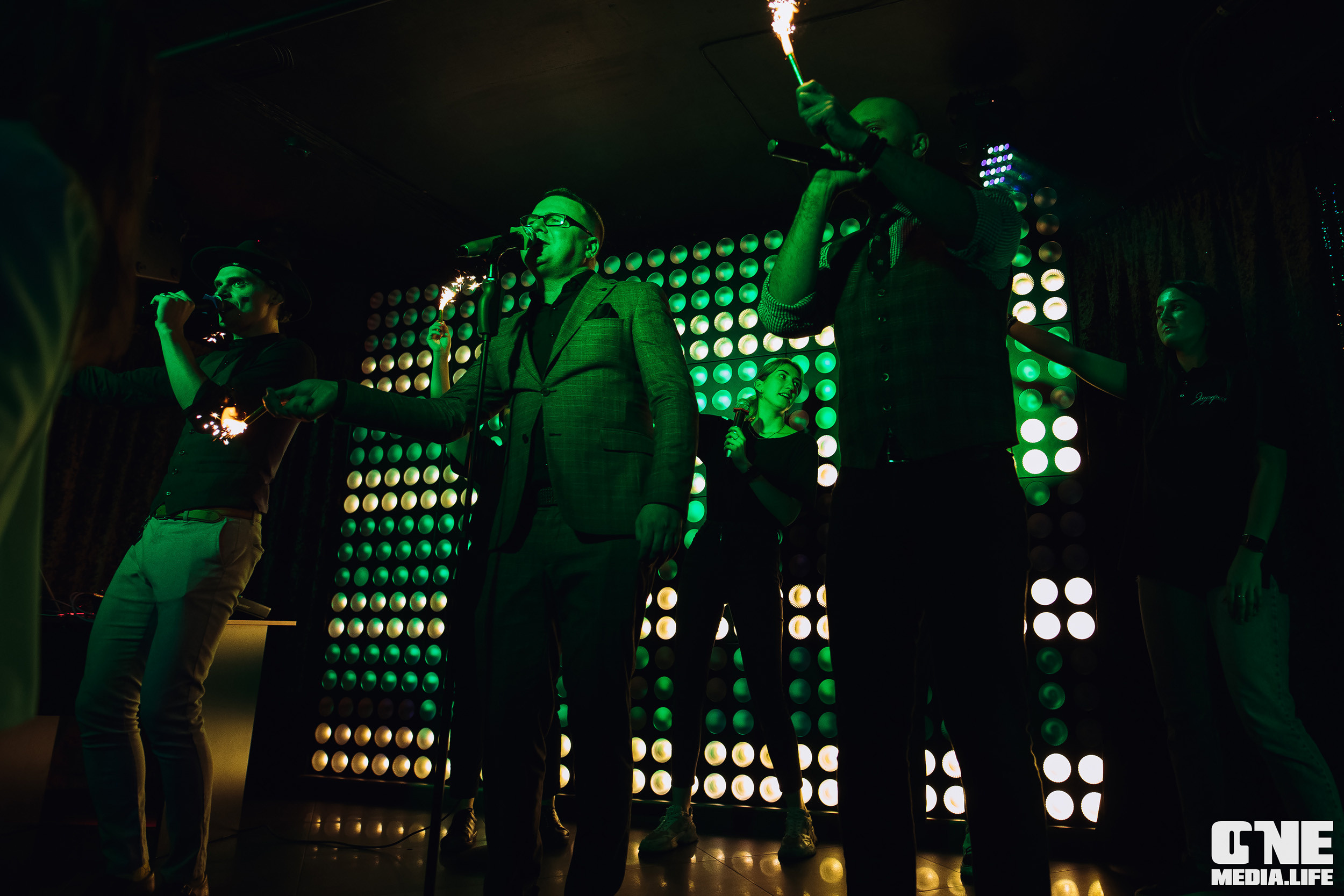 Фоторепортаж из караоке-клуба Эйфория. One Media Life: фоторепортажи, фотоотчеты с мероприятий и заведений