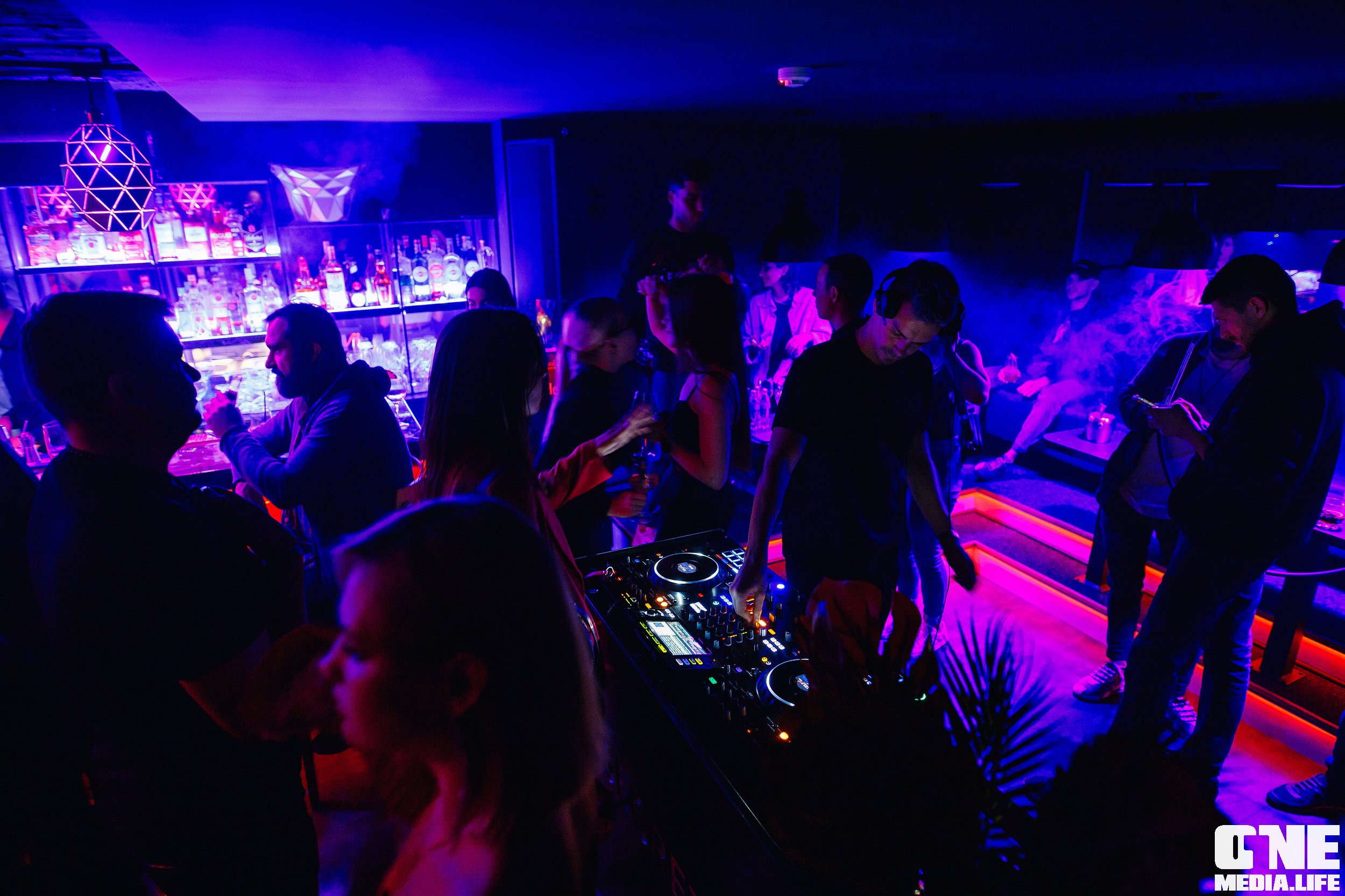 Фоторепортаж из SECRET Night Club. One Media Life: фоторепортажи, фотоотчеты с мероприятий и заведений