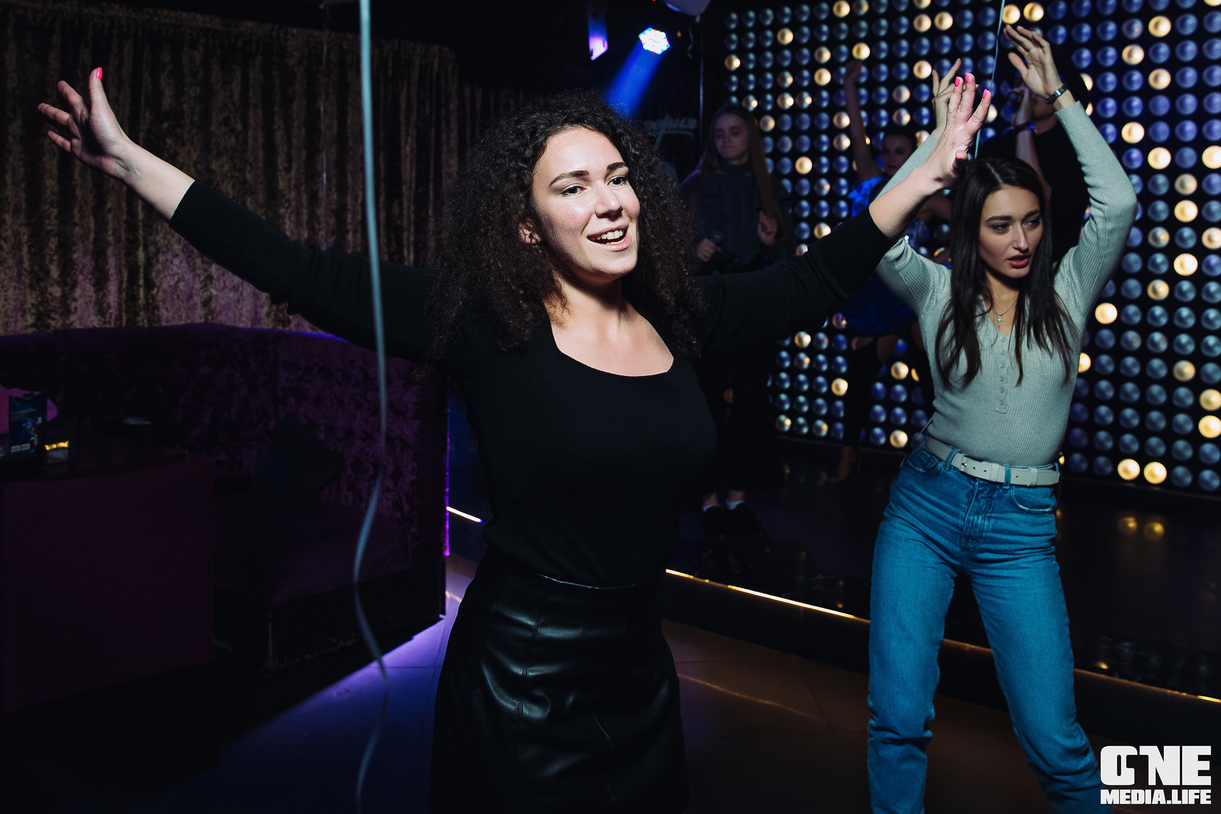 Фоторепортаж из караоке-клуба Эйфория. One Media Life: фоторепортажи, фотоотчеты с мероприятий и заведений