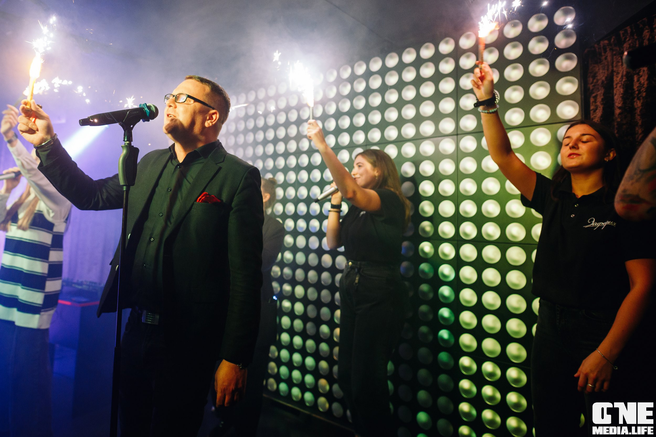 Фоторепортаж из караоке-клубе Эйфория. One Media Life: фоторепортажи, фотоотчеты с мероприятий и заведений