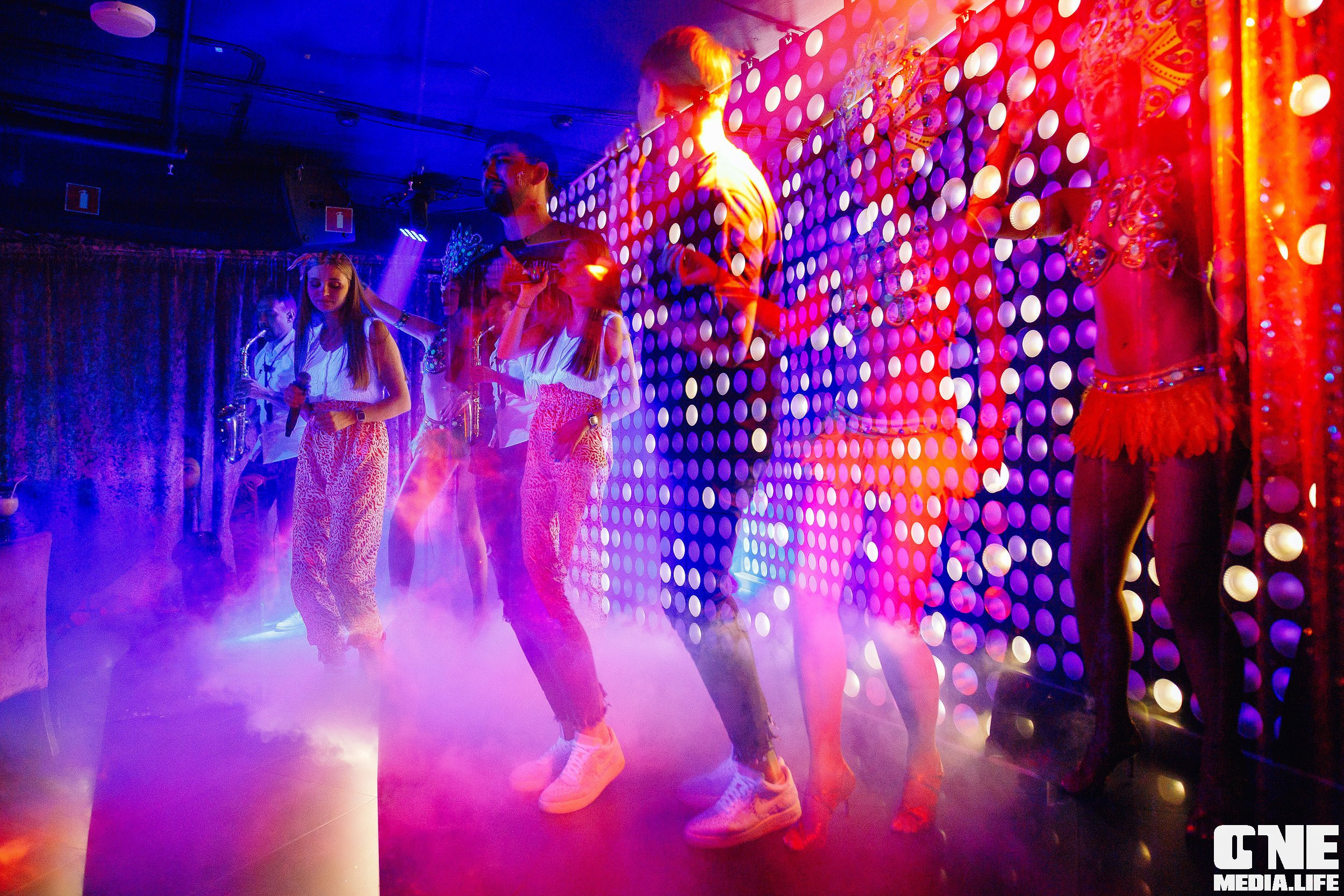 Фоторепортаж из караоке-клуба Эйфория. One Media Life: фоторепортажи, фотоотчеты с мероприятий и заведений