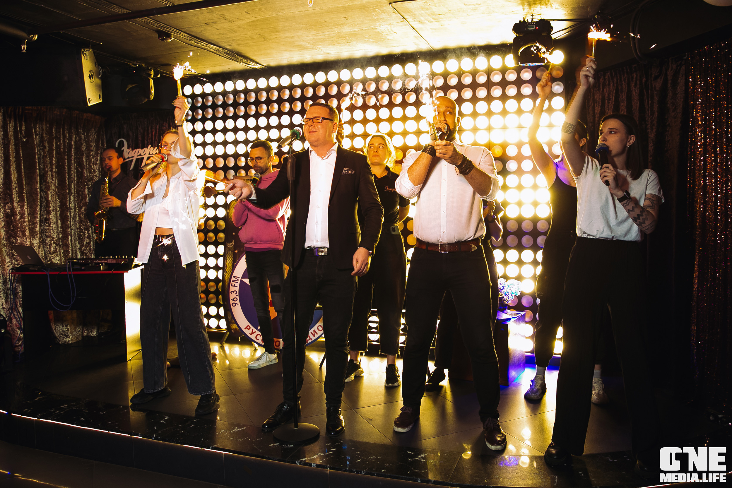 Фоторепортаж из караоке-клуба Эфория. One Media Life: фоторепортажи, фотоотчеты с мероприятий и заведений