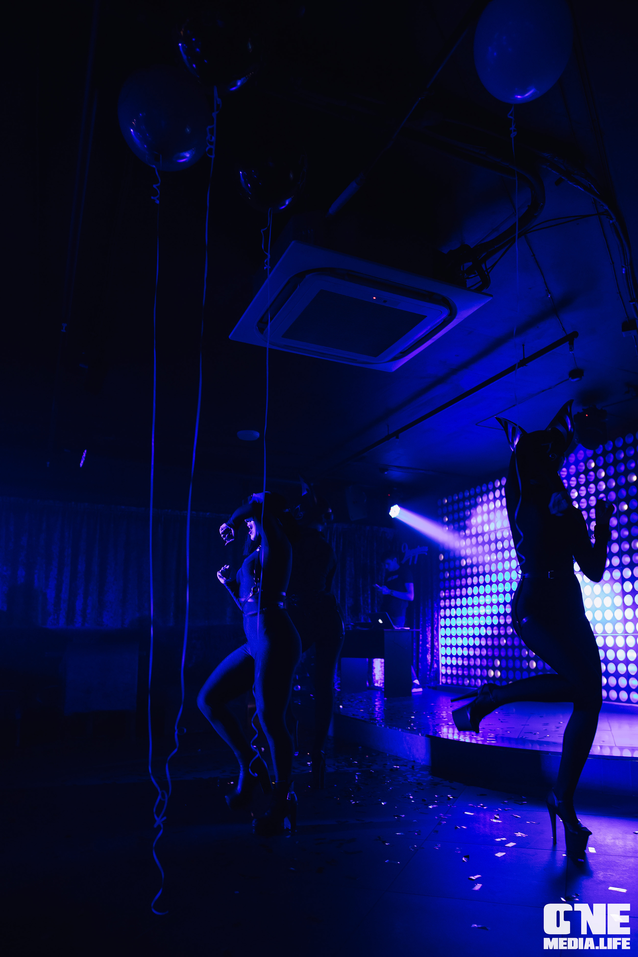 Фоторепортаж из караоке-клуба Эйфория. One Media Life: фоторепортажи, фотоотчеты с мероприятий и заведений