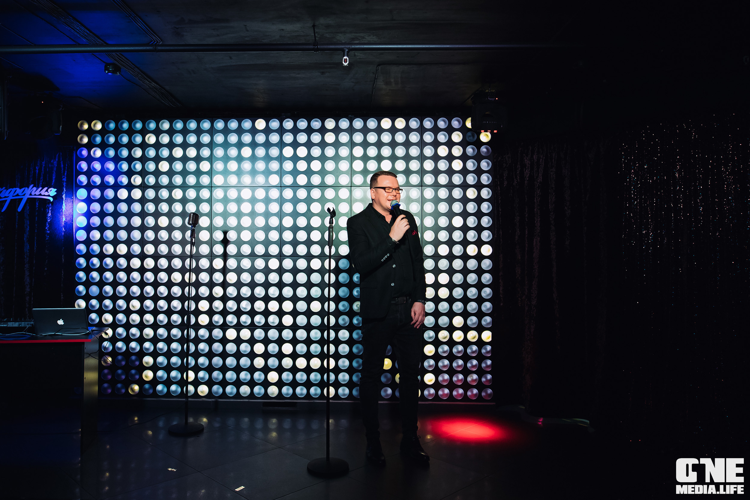 Фоторепортаж из караоке-клуба Эйфория. One Media Life: фоторепортажи, фотоотчеты с мероприятий и заведений