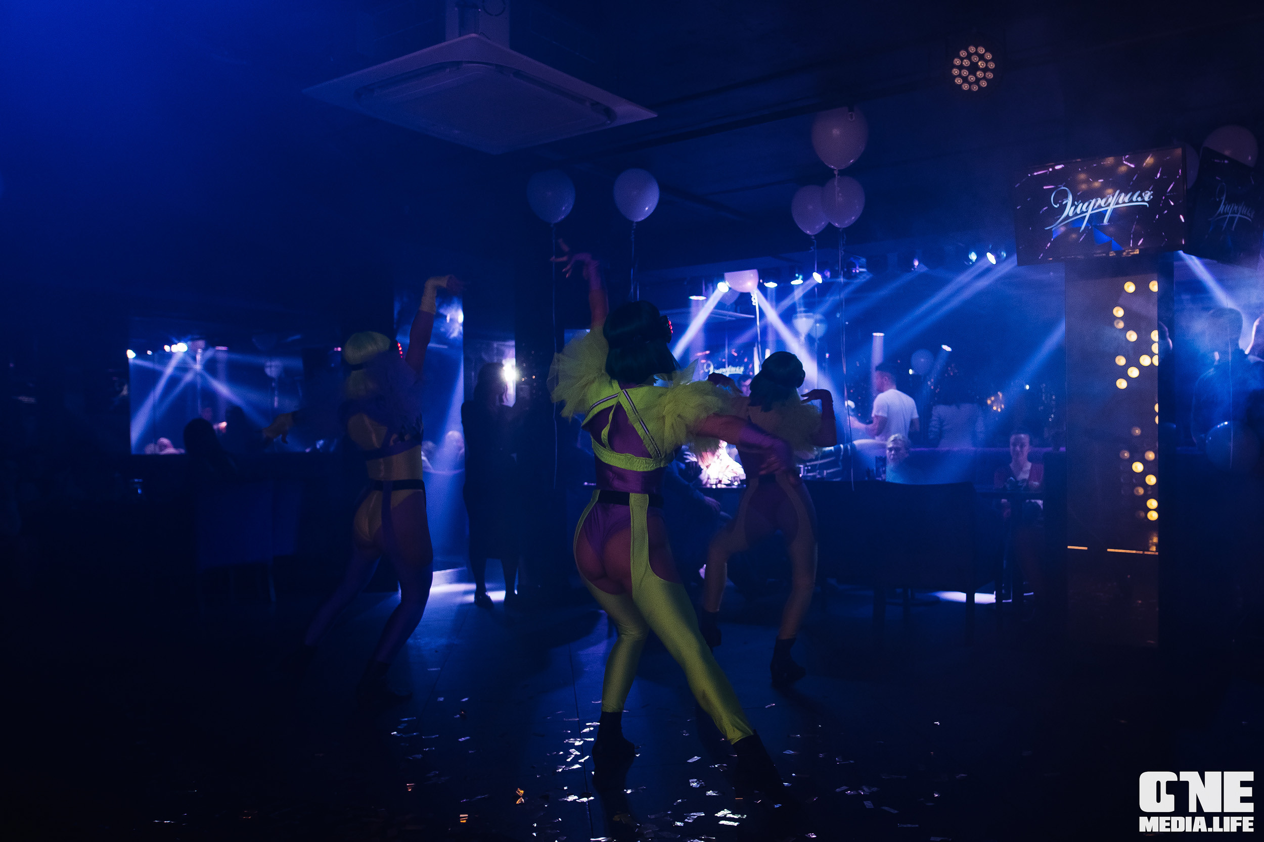 Фоторепортаж из караоке-клуба Эйфория. One Media Life: фоторепортажи, фотоотчеты с мероприятий и заведений