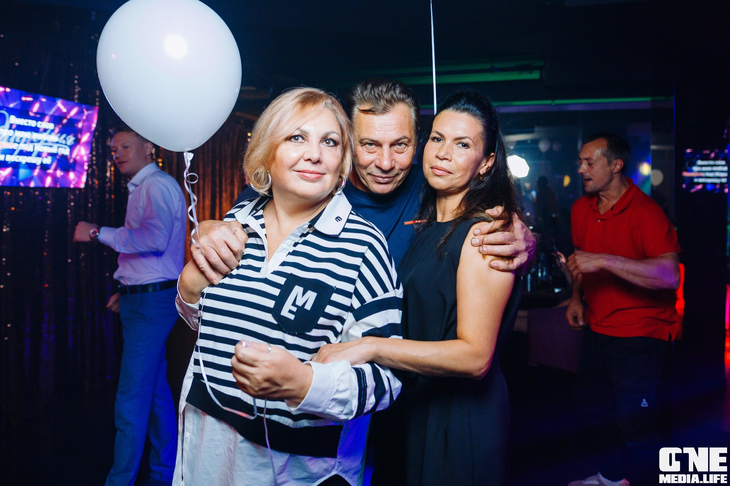 Фоторепортаж из караоке-клубе Эйфория. One Media Life: фоторепортажи, фотоотчеты с мероприятий и заведений