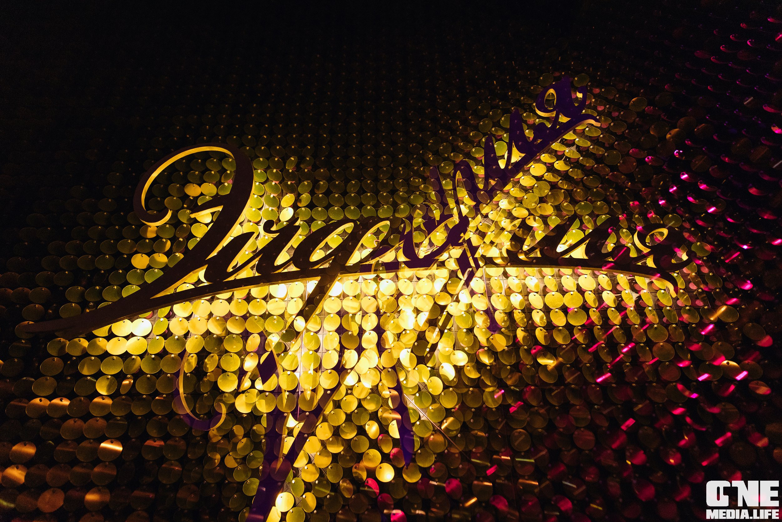 Фоторепортаж из караоке-клуба Эйфория. One Media Life: фоторепортажи, фотоотчеты с мероприятий и заведений