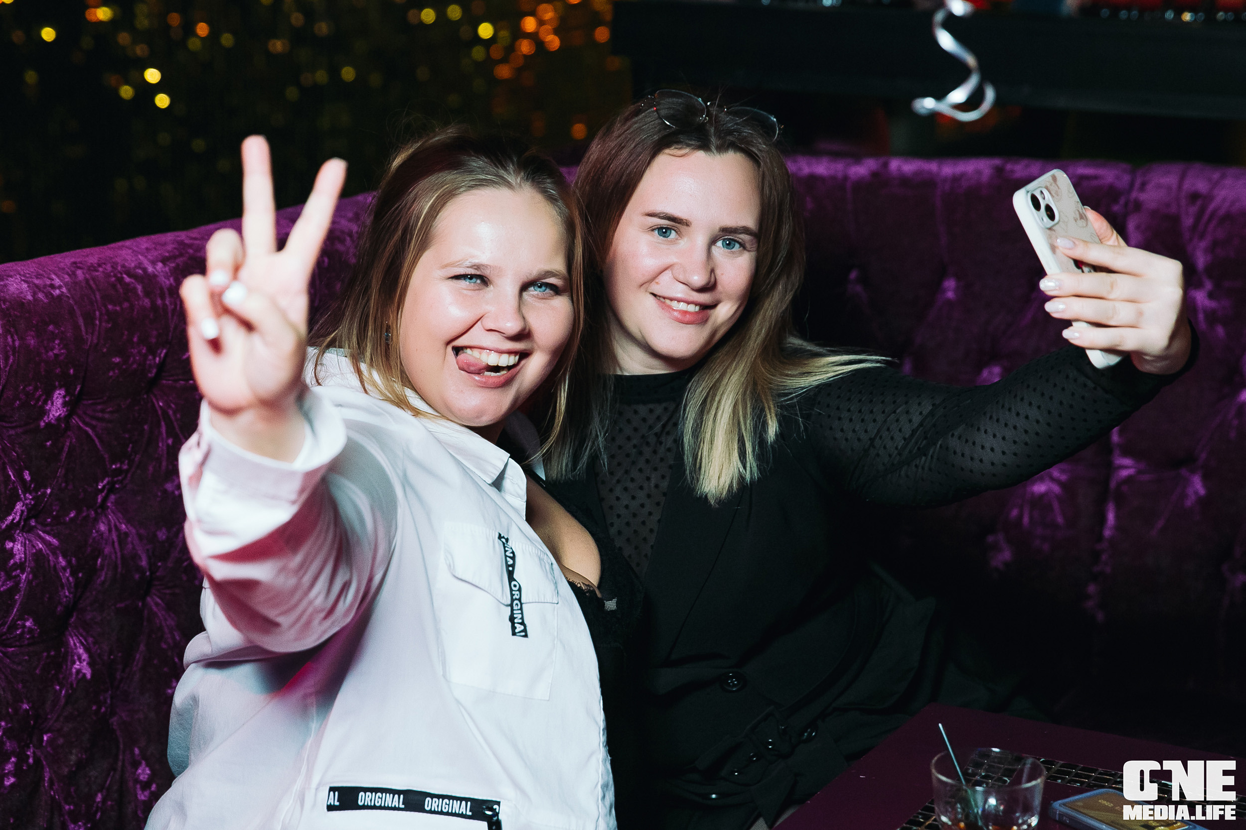 Фоторепортаж из караоке-клуба Эфория. One Media Life: фоторепортажи, фотоотчеты с мероприятий и заведений