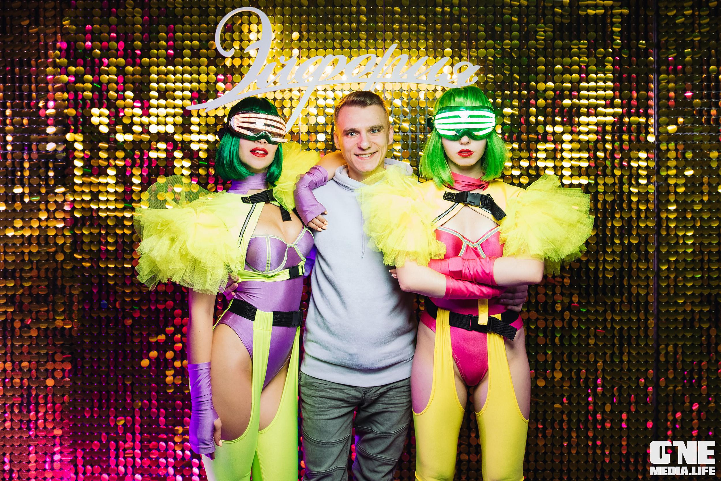 Фоторепортаж из караоке-клуба Эйфория. One Media Life: фоторепортажи, фотоотчеты с мероприятий и заведений