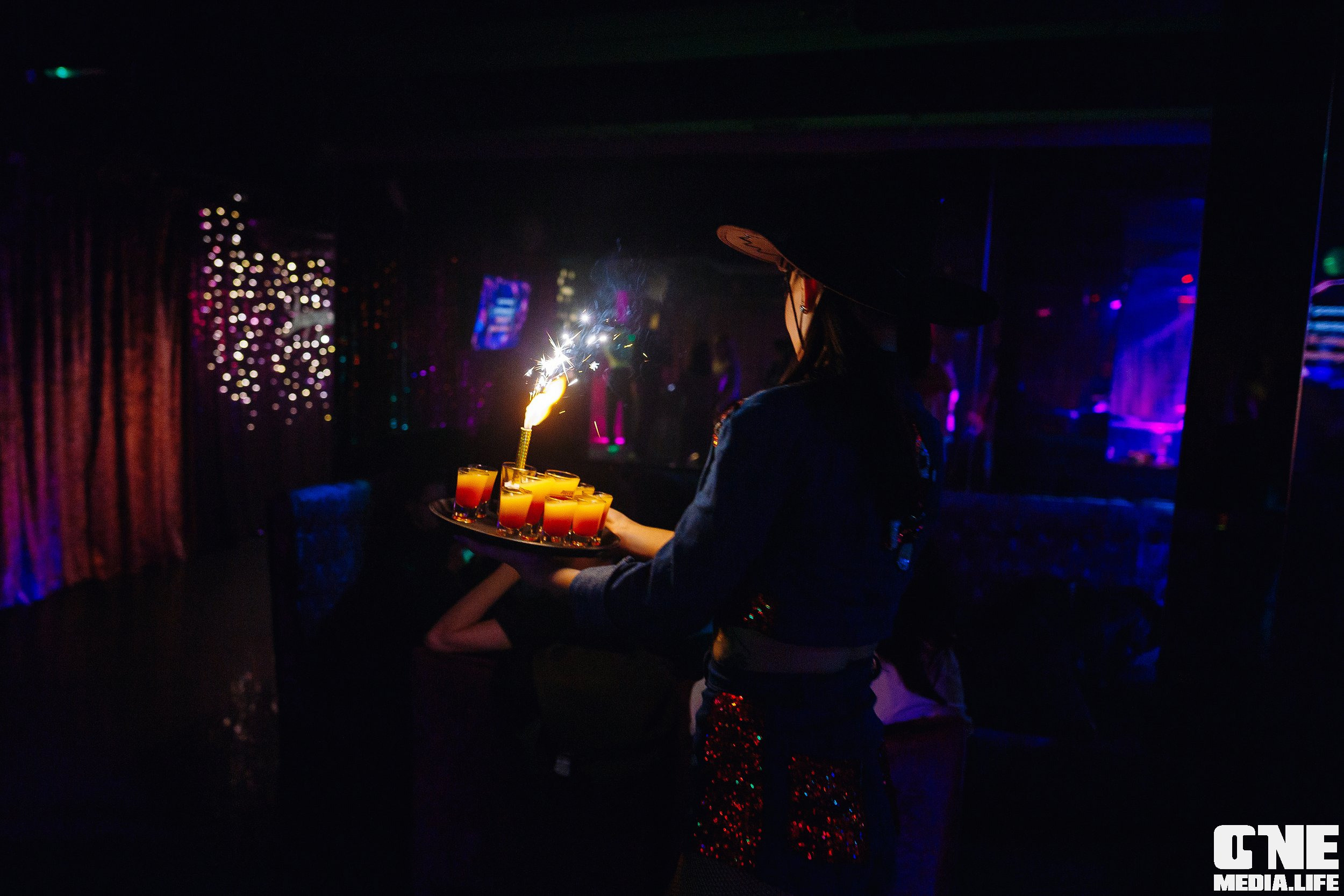 Фоторепортаж из караоке-клуба Эйфория. One Media Life: фоторепортажи, фотоотчеты с мероприятий и заведений