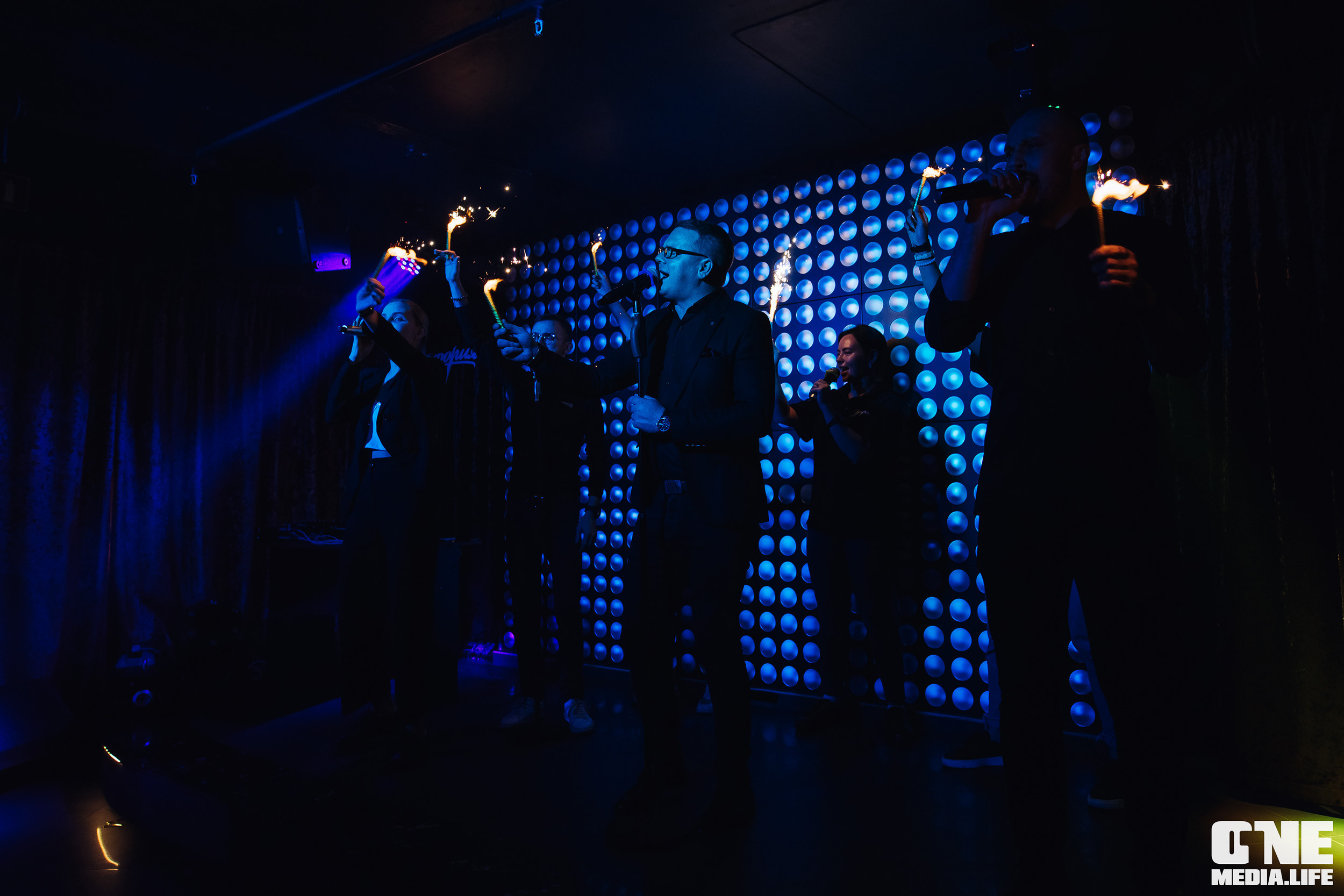 Фоторепортаж из караоке-клуба Эйфория. One Media Life: фоторепортажи, фотоотчеты с мероприятий и заведений