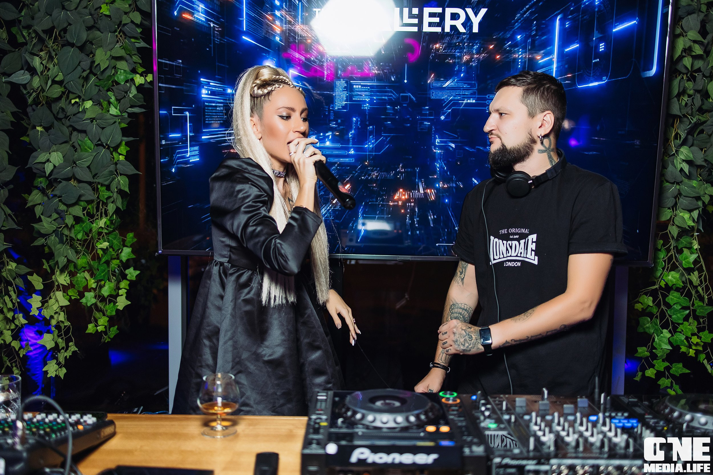 Фоторепортаж из арт-ресторана The Gallery. One Media Life: фоторепортажи, фотоотчеты с мероприятий и заведений