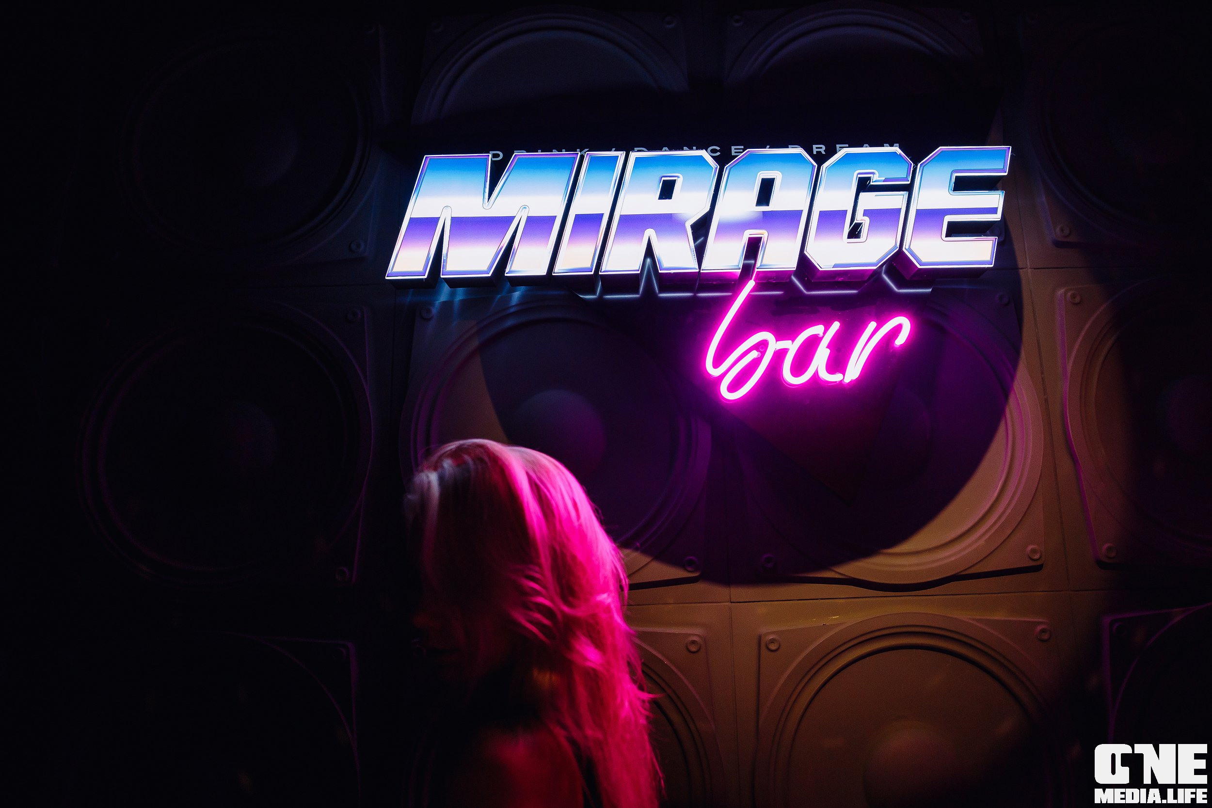 Фоторепортаж из Mirage Disco Bar. One Media Life: фоторепортажи, фотоотчеты с мероприятий и заведений