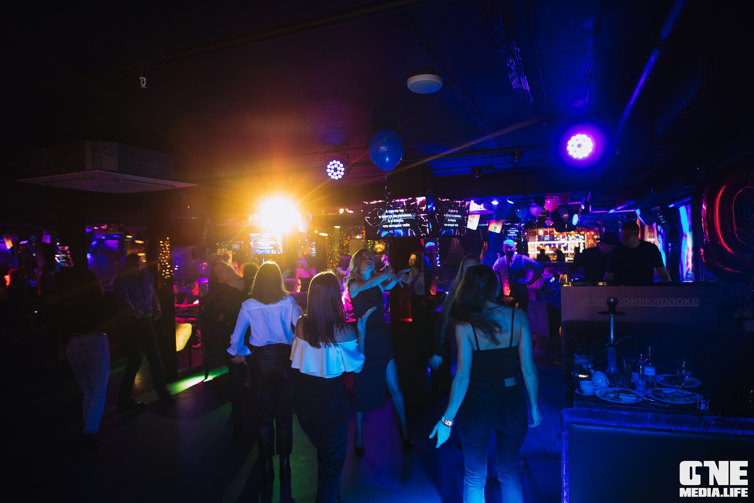 Фоторепортаж из караоке-клуба Эйфория. One Media Life: фоторепортажи, фотоотчеты с мероприятий и заведений