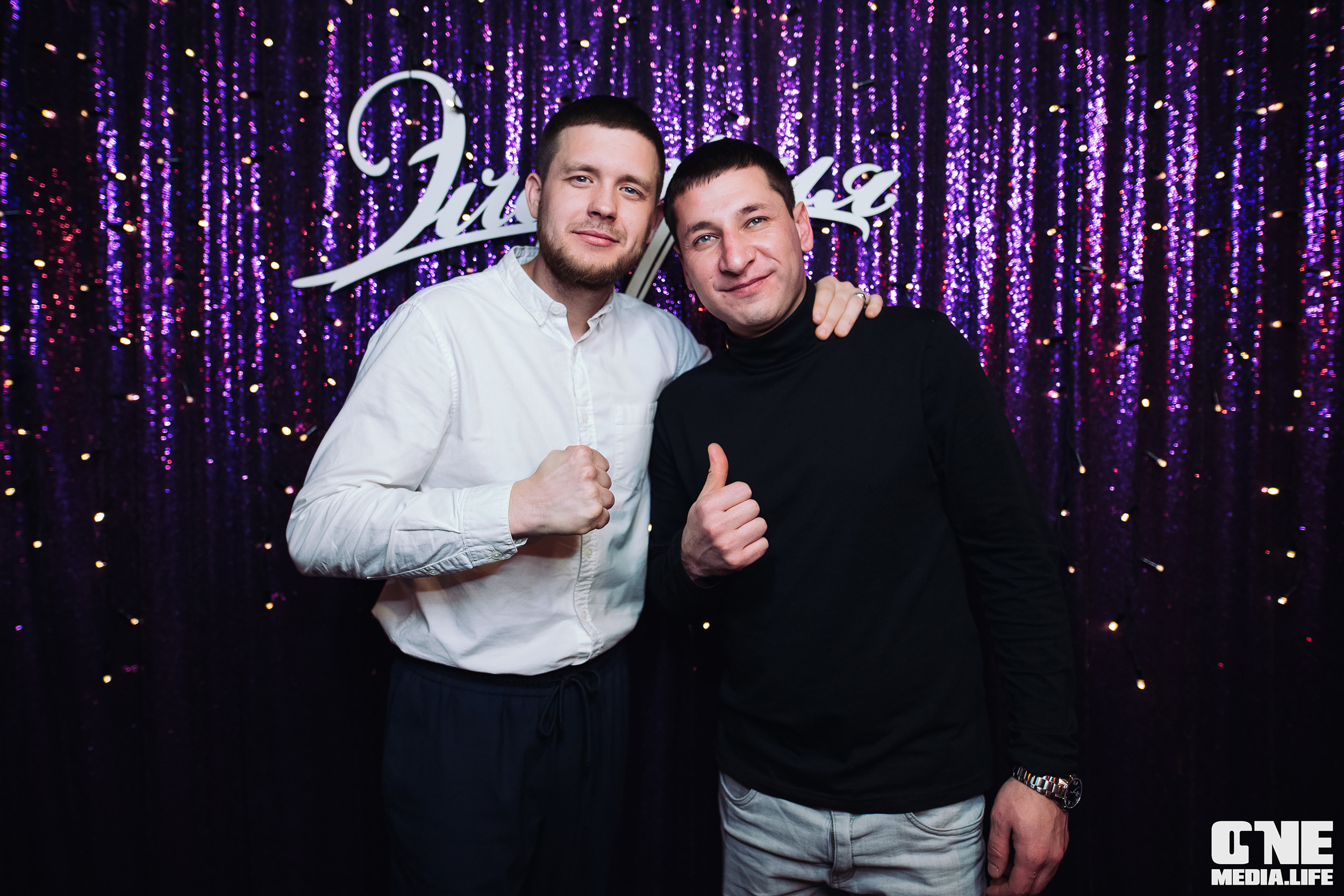 Фоторепортаж из караоке-клуба Эфория. One Media Life: фоторепортажи, фотоотчеты с мероприятий и заведений