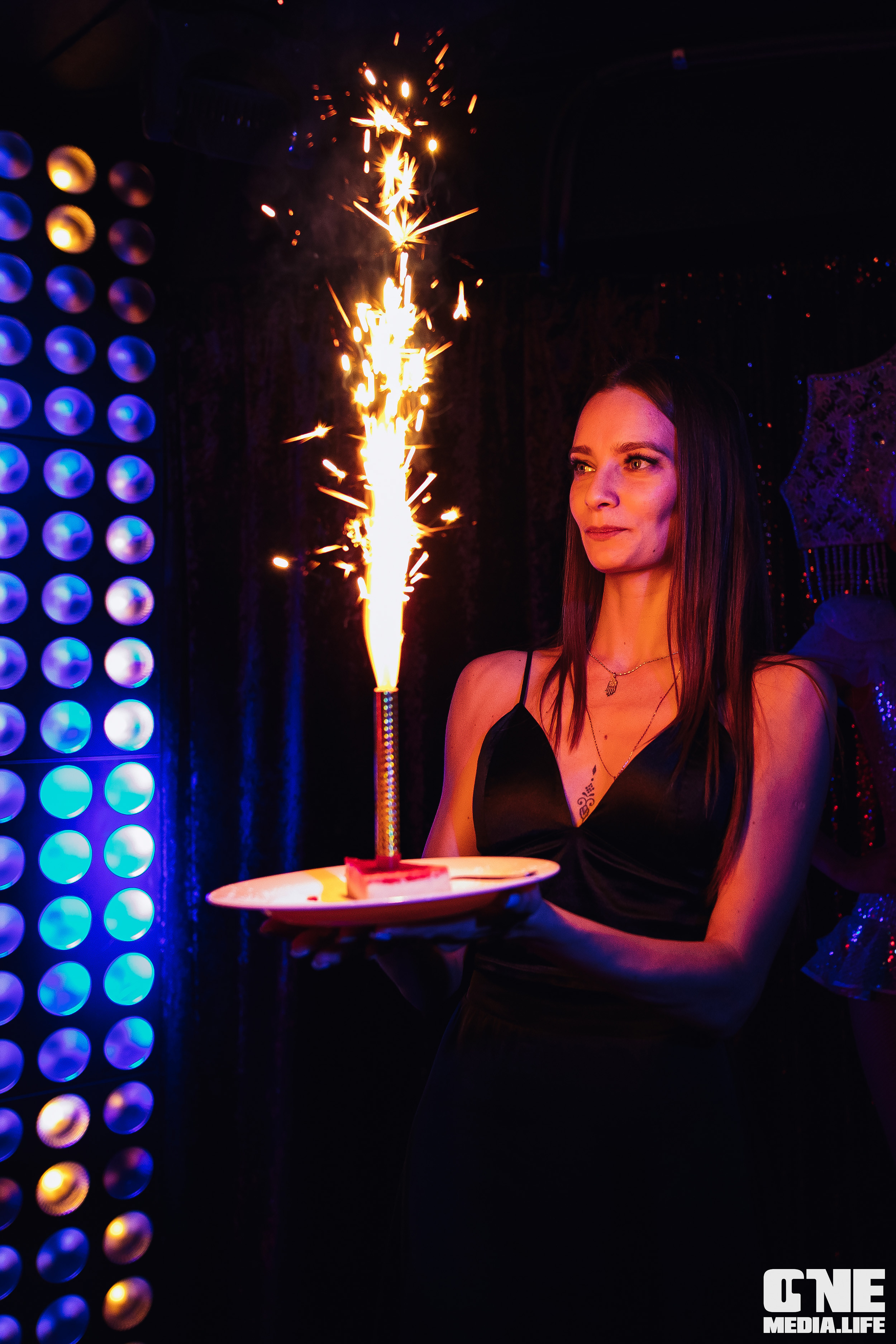 Фоторепортаж из караоке-клуба Эйфория. One Media Life: фоторепортажи, фотоотчеты с мероприятий и заведений