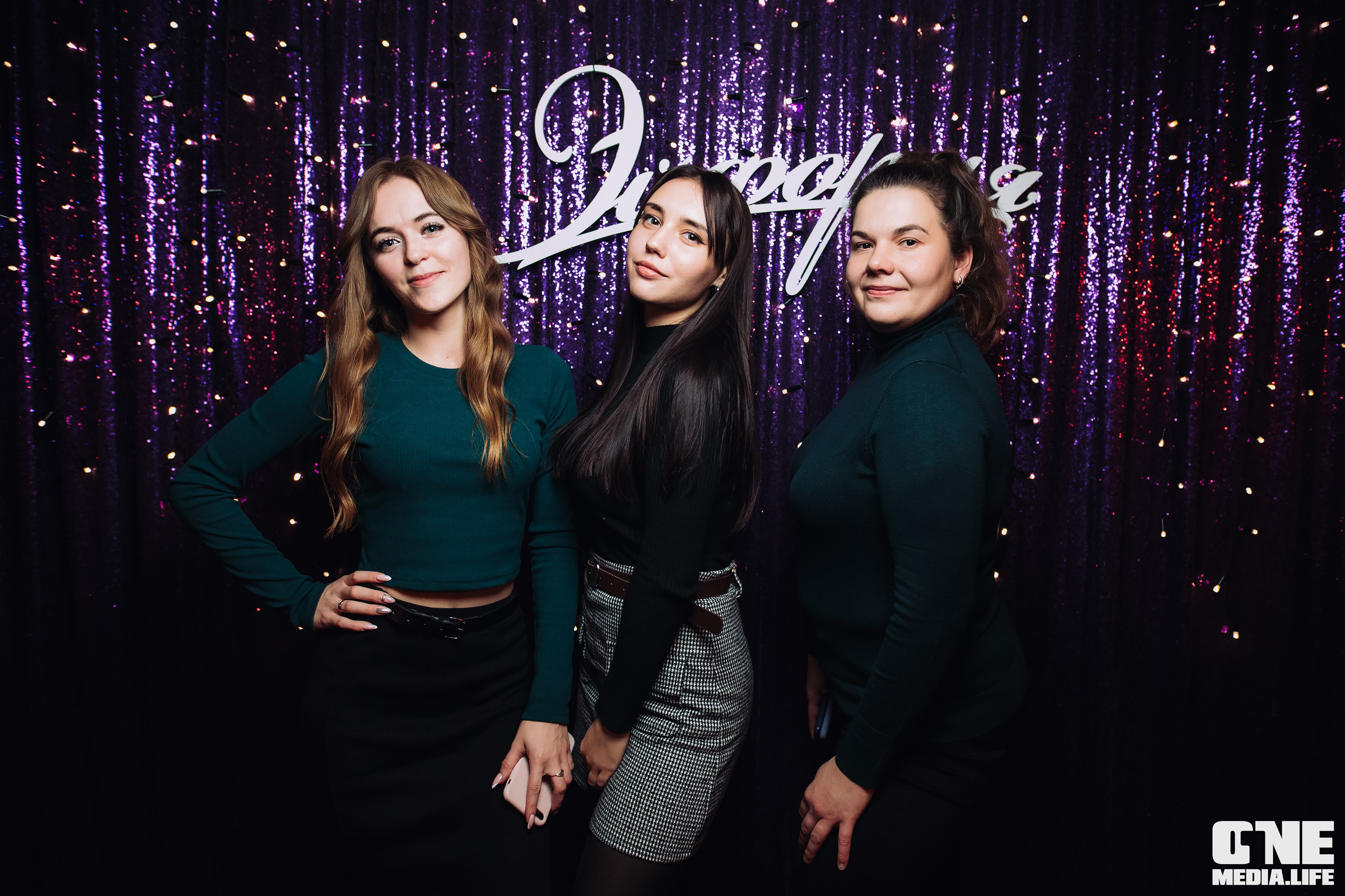 Фоторепортаж из караоке-клуба Эйфория. One Media Life: фоторепортажи, фотоотчеты с мероприятий и заведений