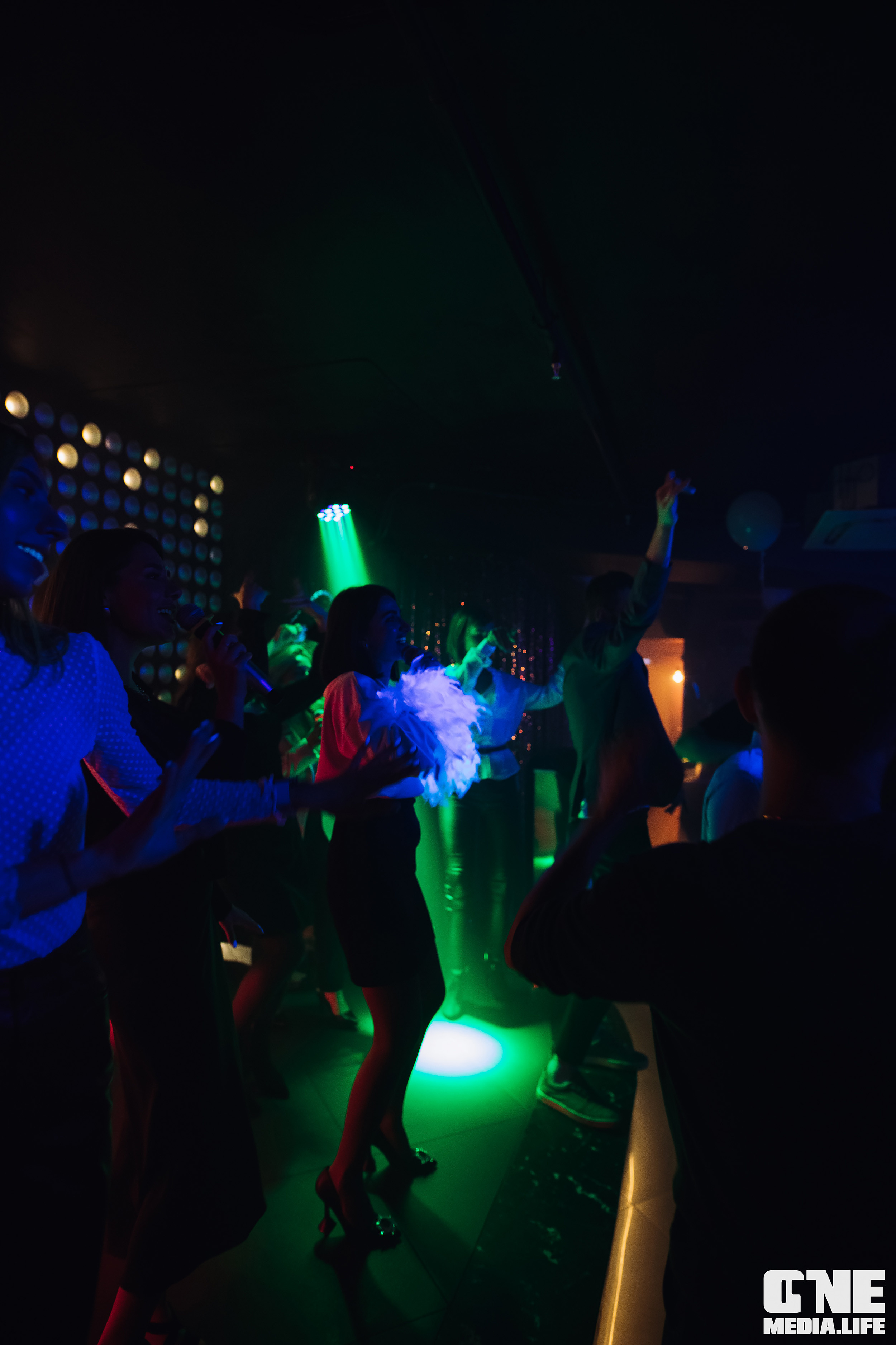 Фоторепортаж из караоке-клуба Эйфория. One Media Life: фоторепортажи, фотоотчеты с мероприятий и заведений