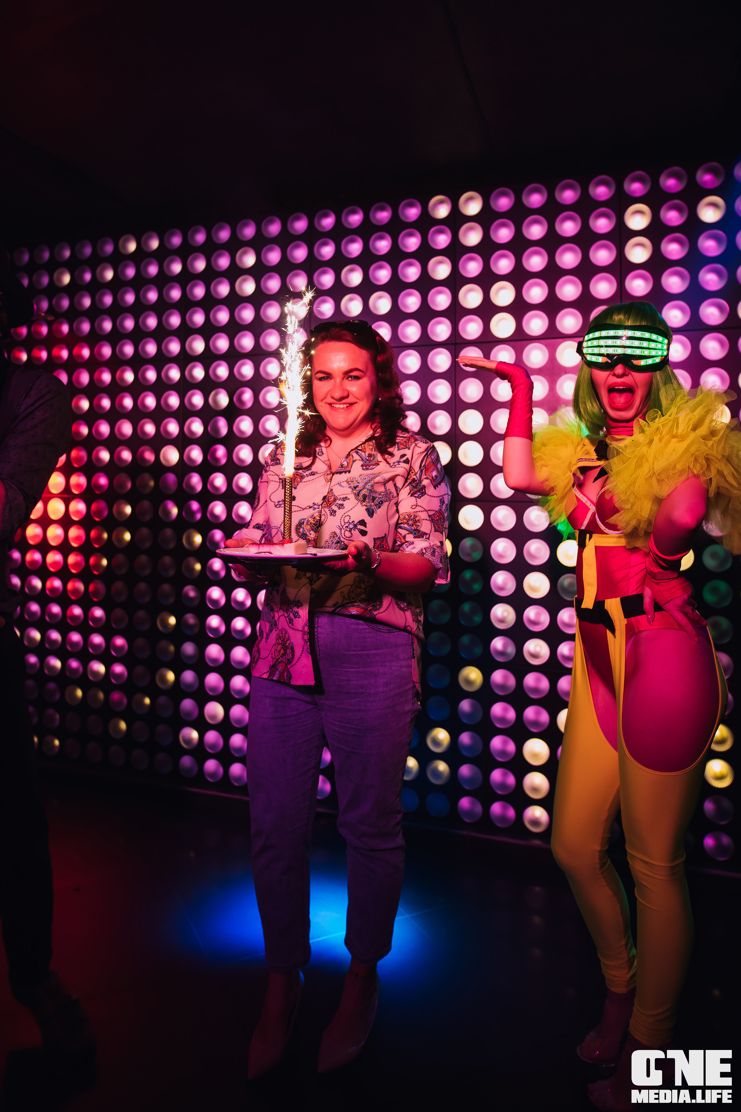 Фоторепортаж из караоке-клуба Эйфория. One Media Life: фоторепортажи, фотоотчеты с мероприятий и заведений