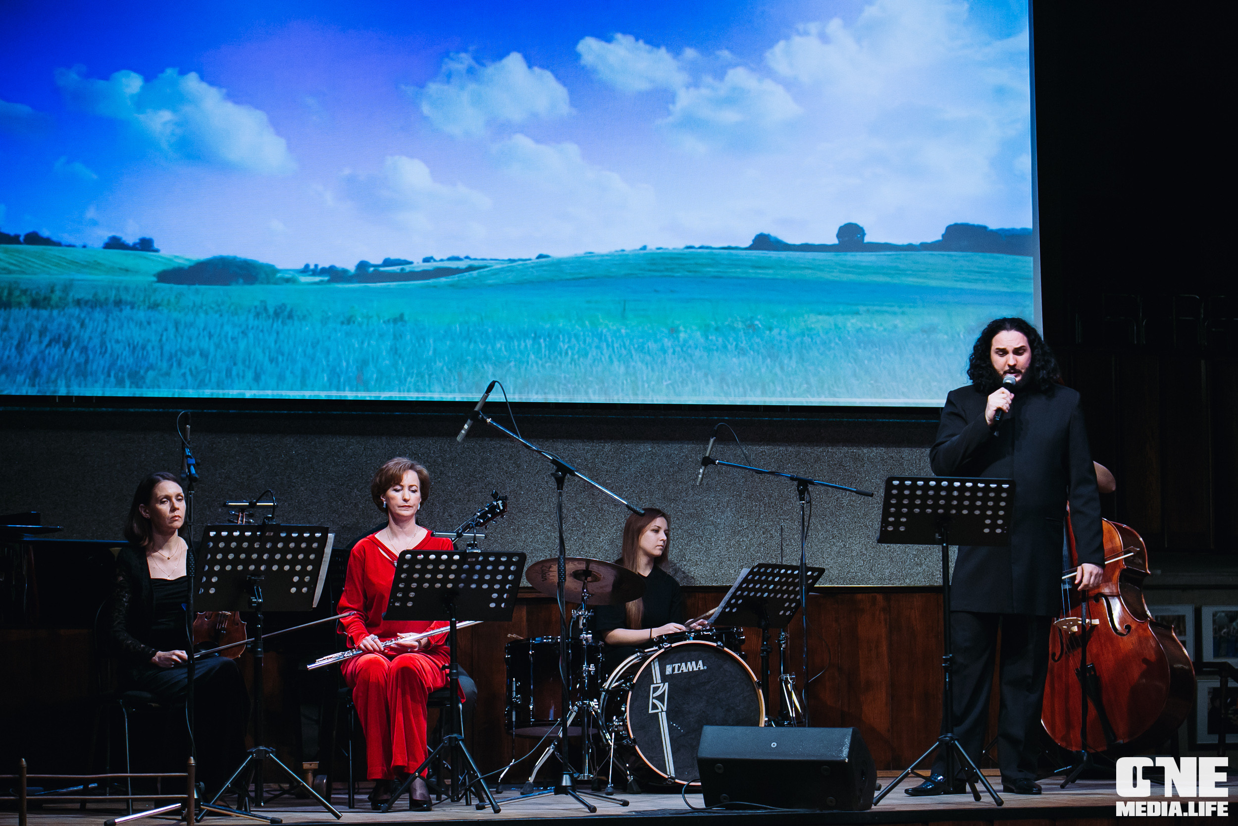 Фоторепортаж из Калининградской филармонии. One Media Life: фоторепортажи, фотоотчеты с мероприятий и заведений