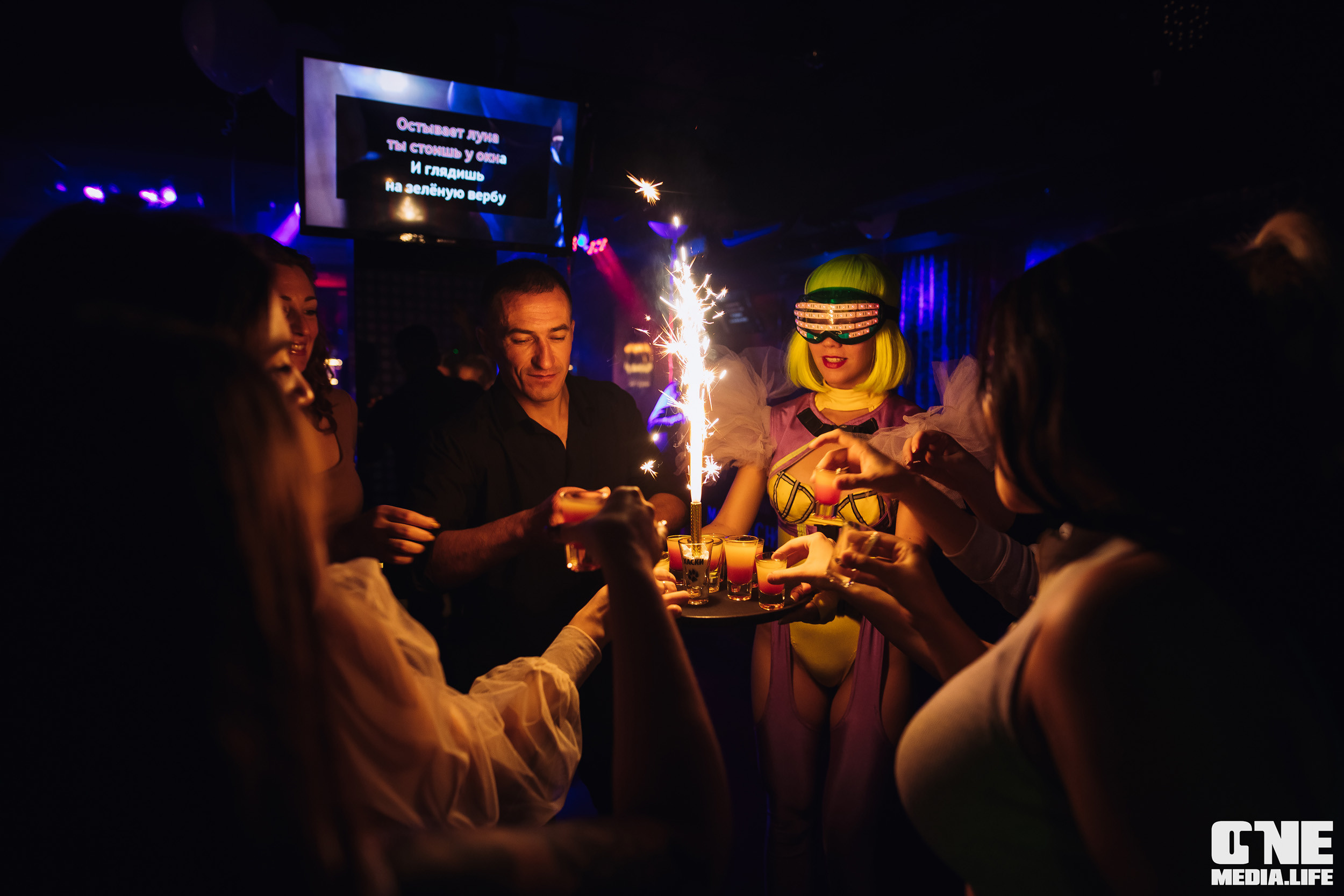 Фоторепортаж из караоке-клуба Эйфория. One Media Life: фоторепортажи, фотоотчеты с мероприятий и заведений
