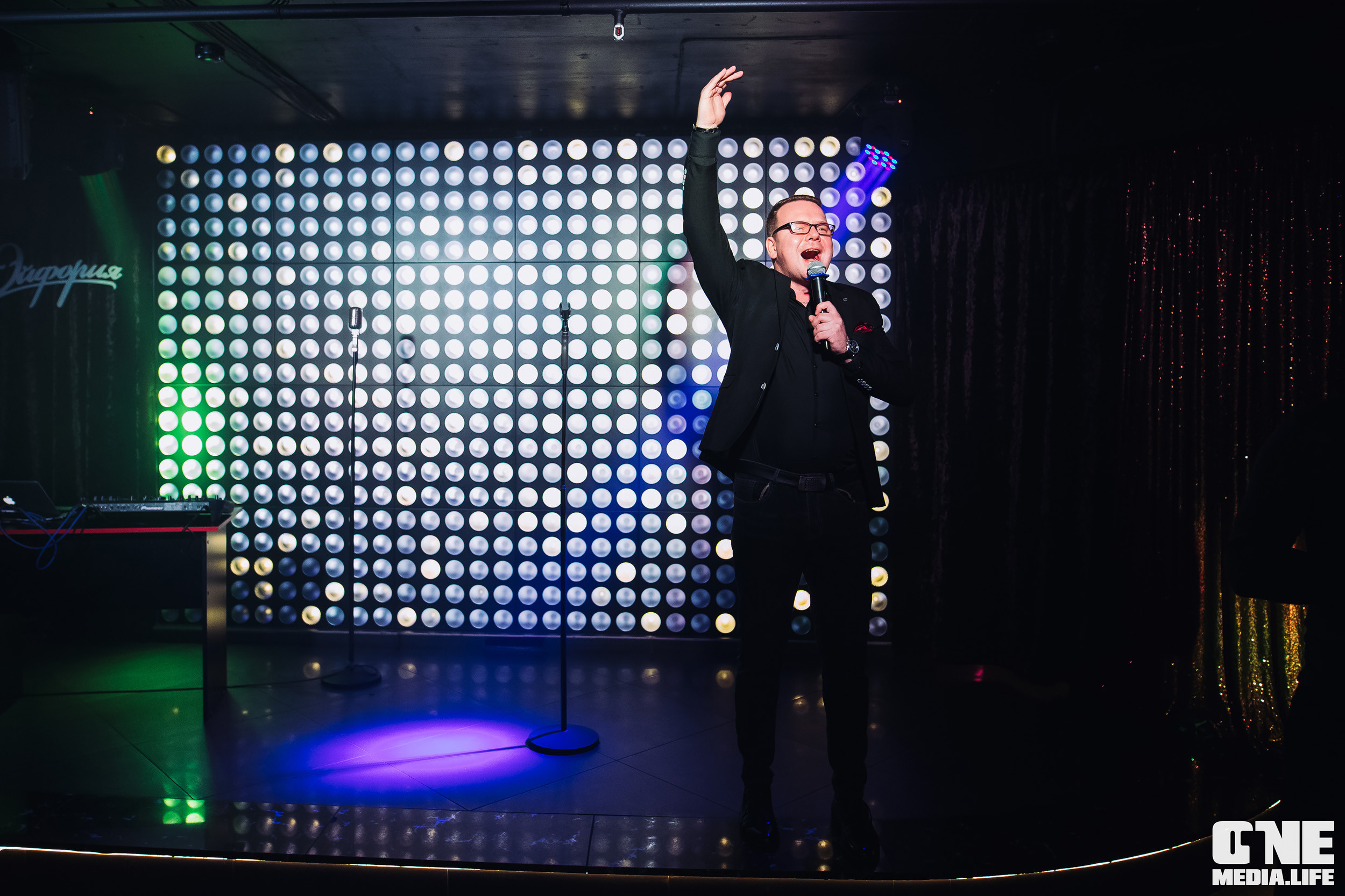 Фоторепортаж из караоке-клуба Эйфория. One Media Life: фоторепортажи, фотоотчеты с мероприятий и заведений