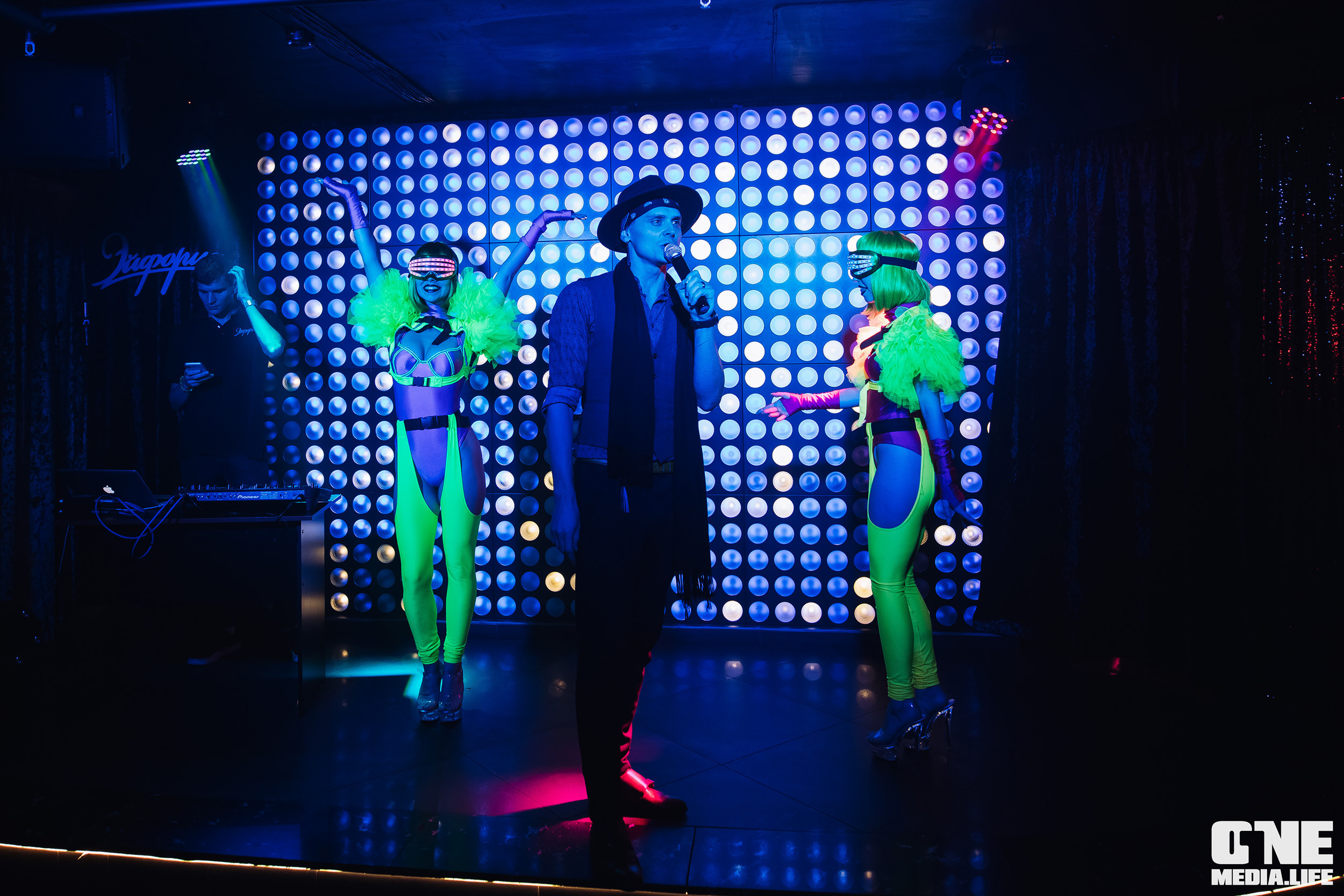 Фоторепортаж из караоке-клуба Эйфория. One Media Life: фоторепортажи, фотоотчеты с мероприятий и заведений