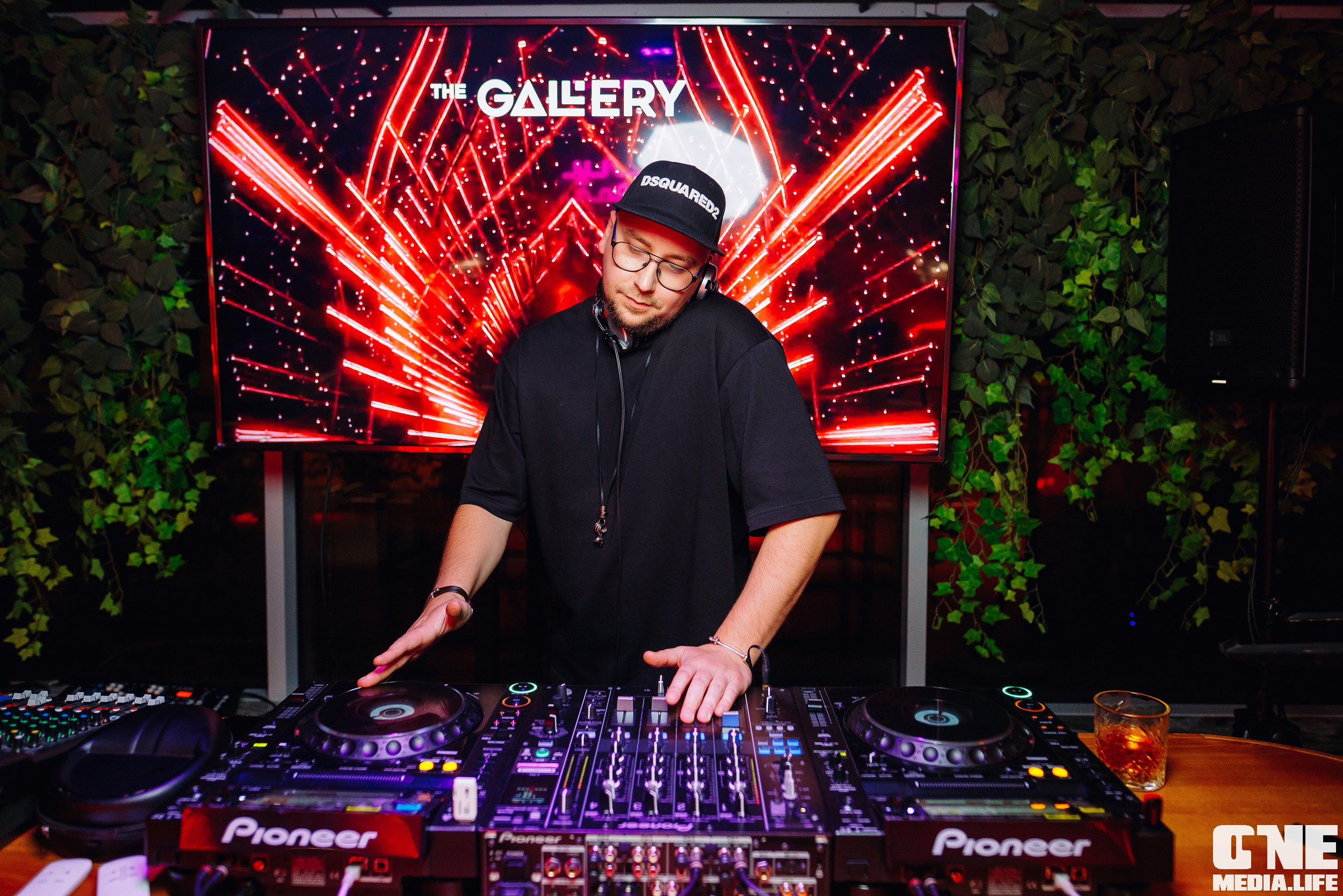 Фоторепортаж из The Gallery. One Media Life: фоторепортажи, фотоотчеты с мероприятий и заведений