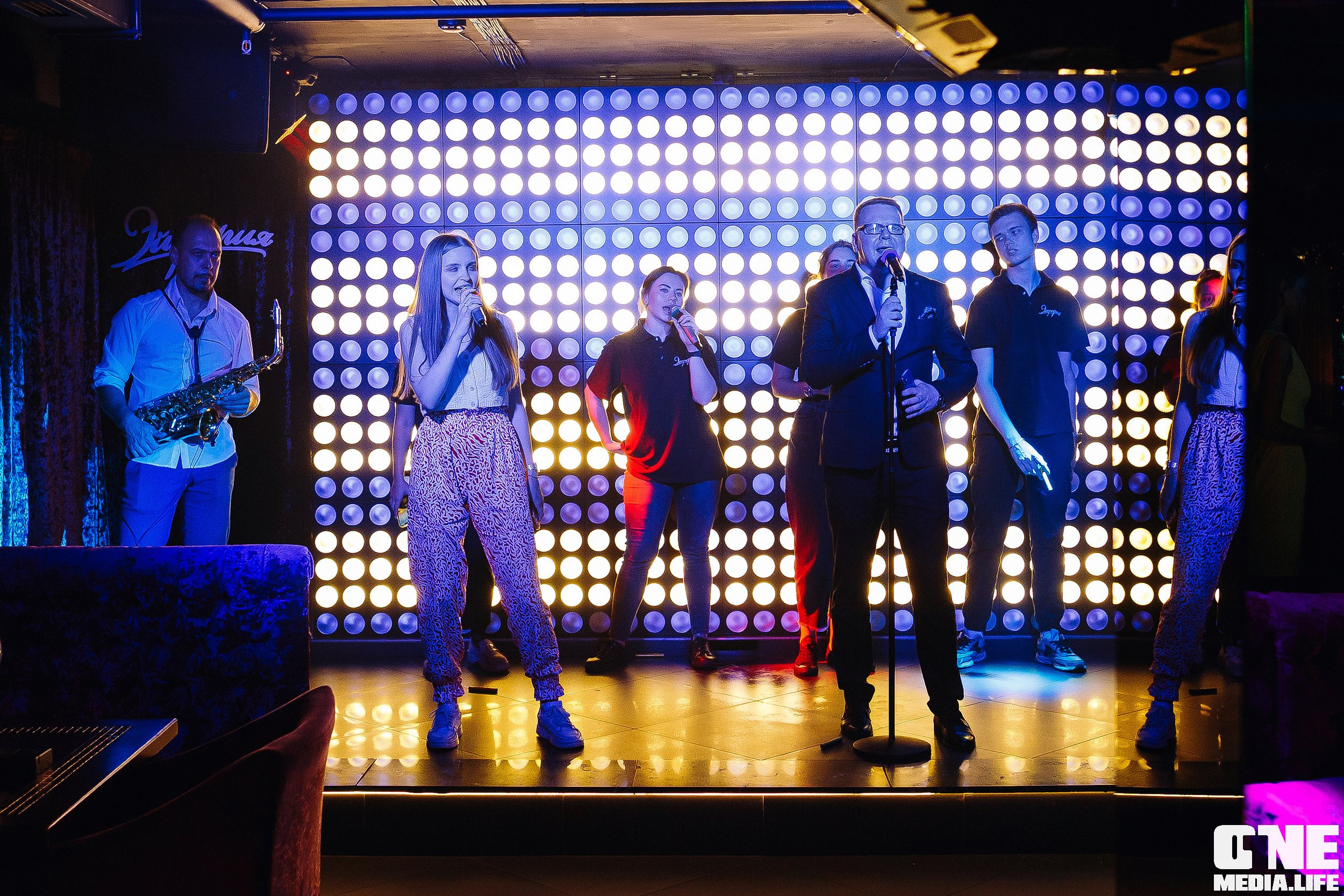 Фоторепортаж из караоке-клуба Эйфория. One Media Life: фоторепортажи, фотоотчеты с мероприятий и заведений