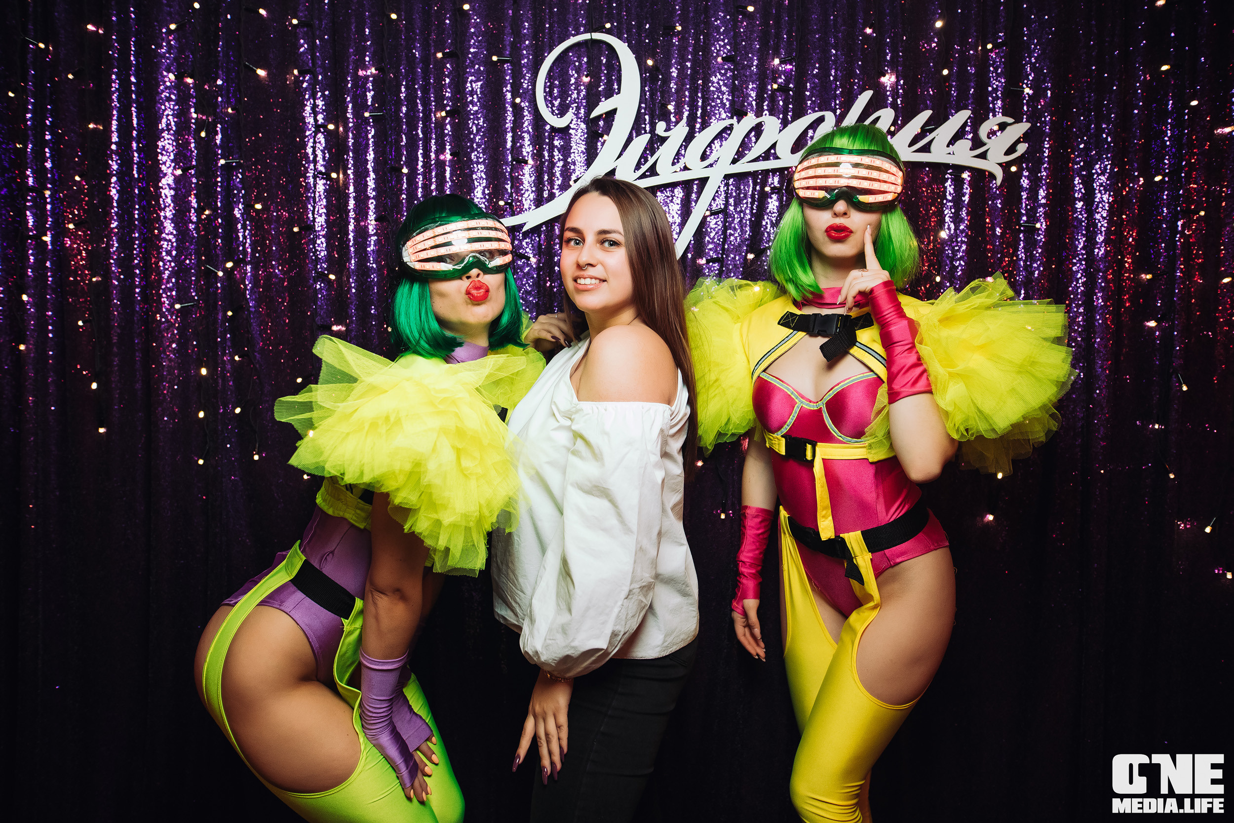 Фоторепортаж из караоке-клуба Эйфория. One Media Life: фоторепортажи, фотоотчеты с мероприятий и заведений