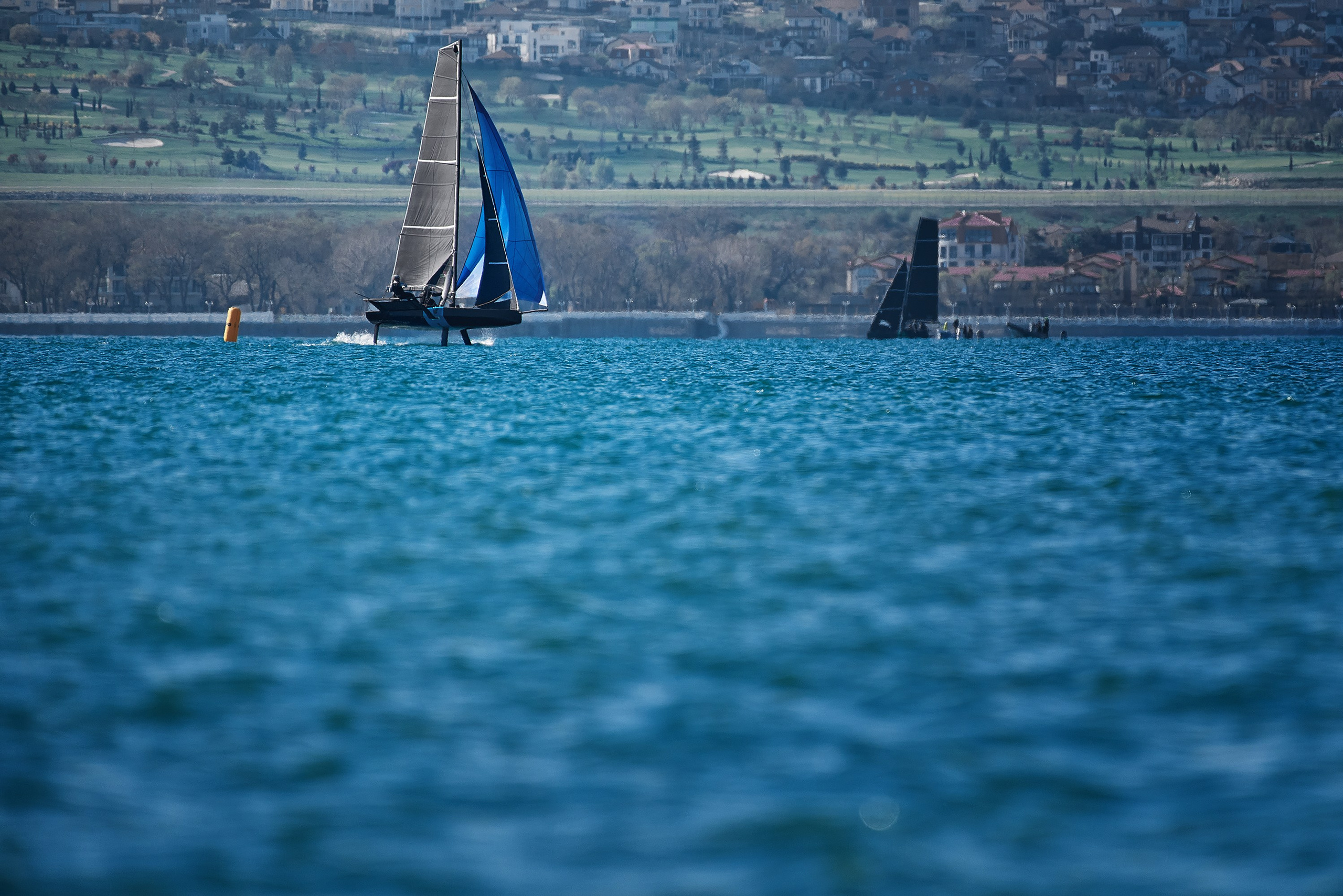 Геленджик, Геленджикская бухта  регата Runduk Foiling Cup 2024 гонки на фойловых лодках 69F