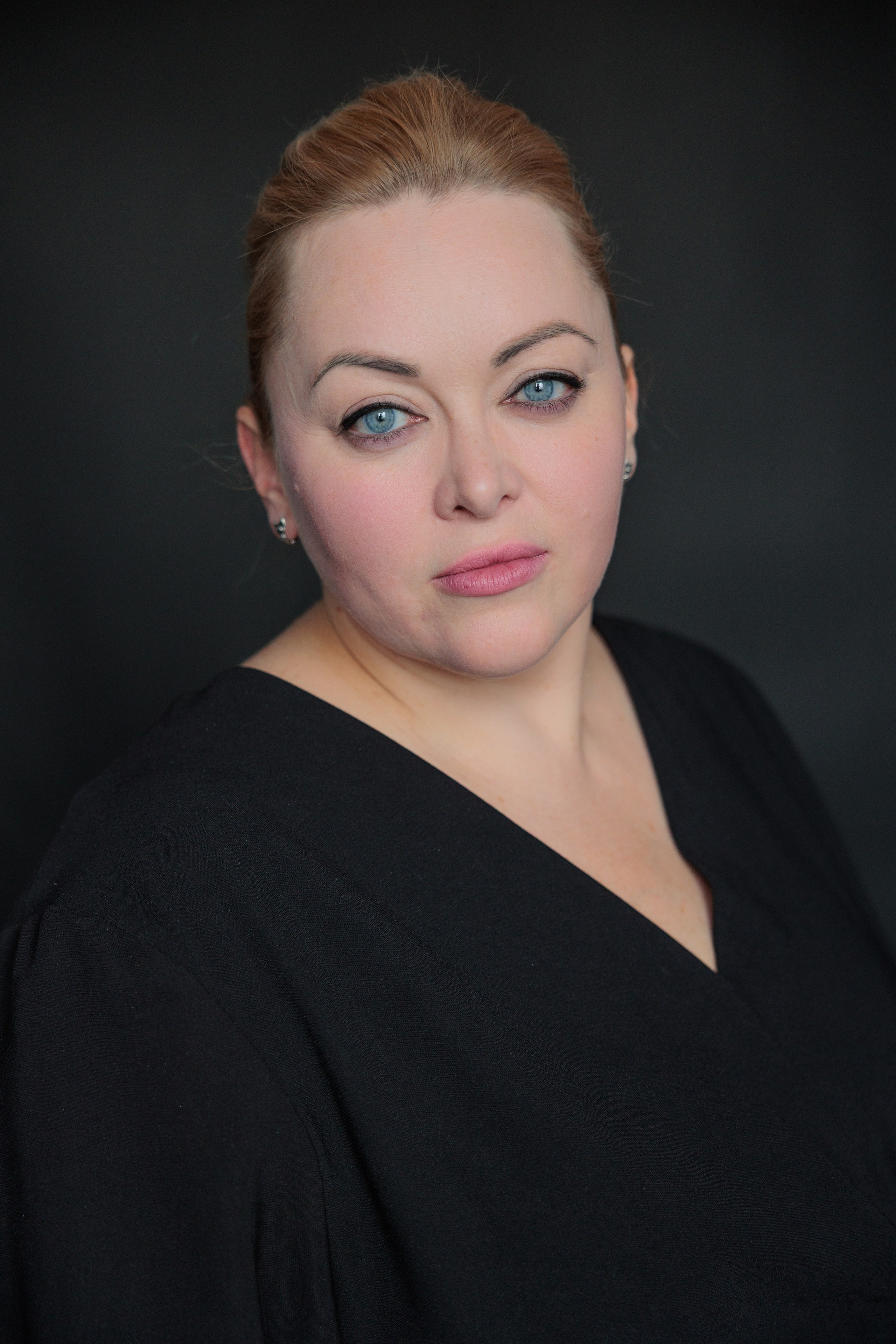 ОЛЕСЯ. Я фотограф из Москвы к Вашим услугам