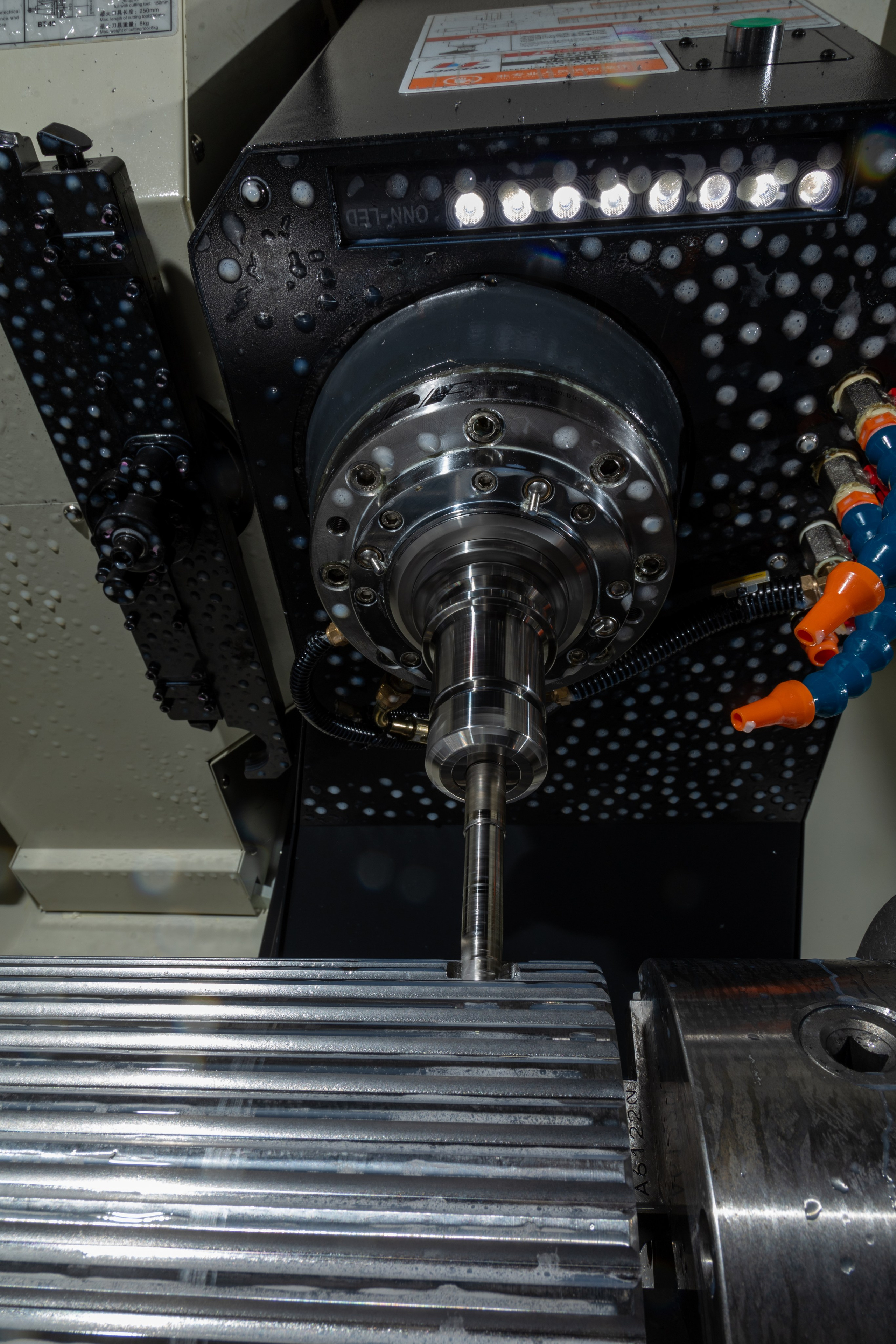 Съемка на заводе по производству прессформ. Сергей Шестов фотограф из Нижнего Новгорода