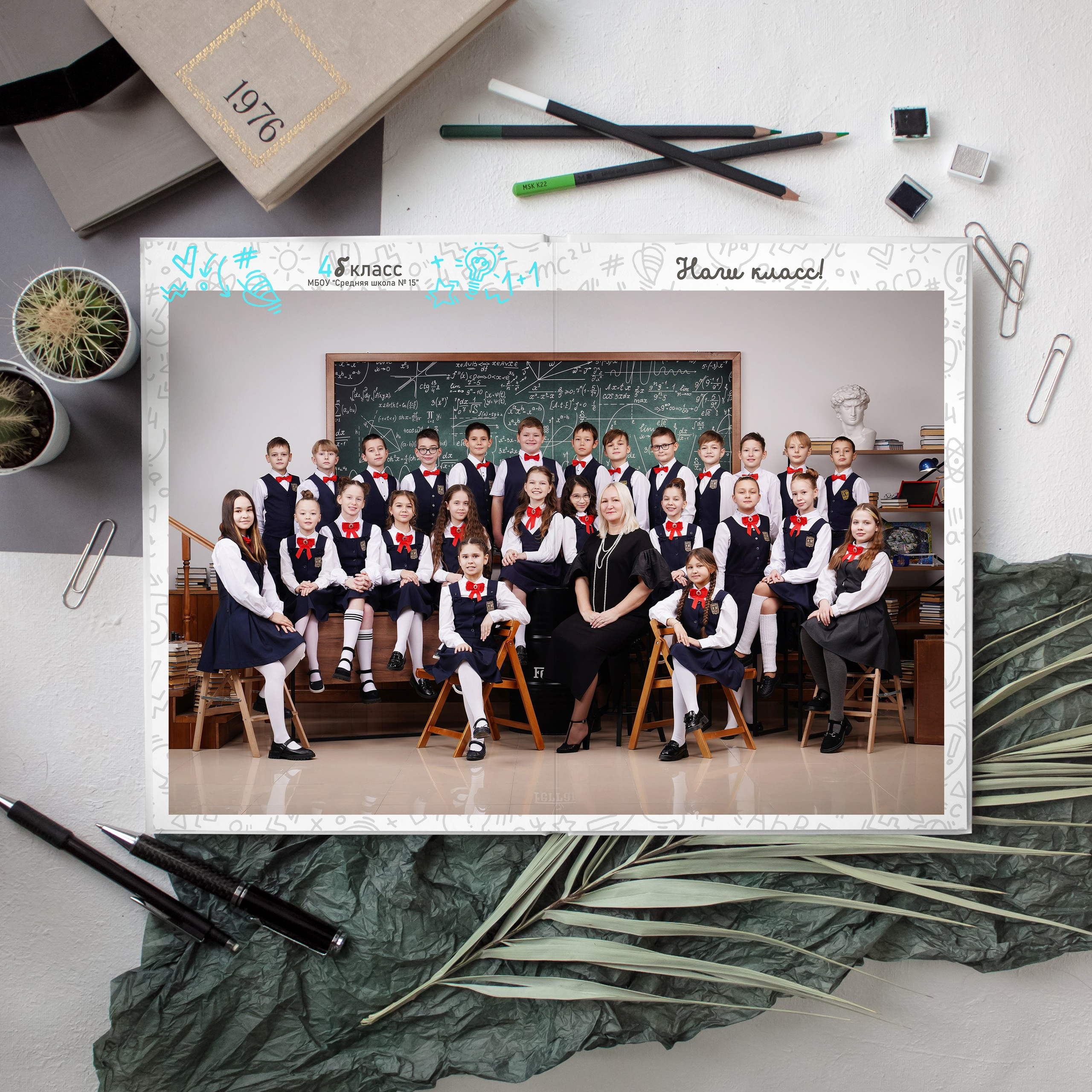 Стильный-3200 рублей. Выпускные альбомы в Набережных Челнах