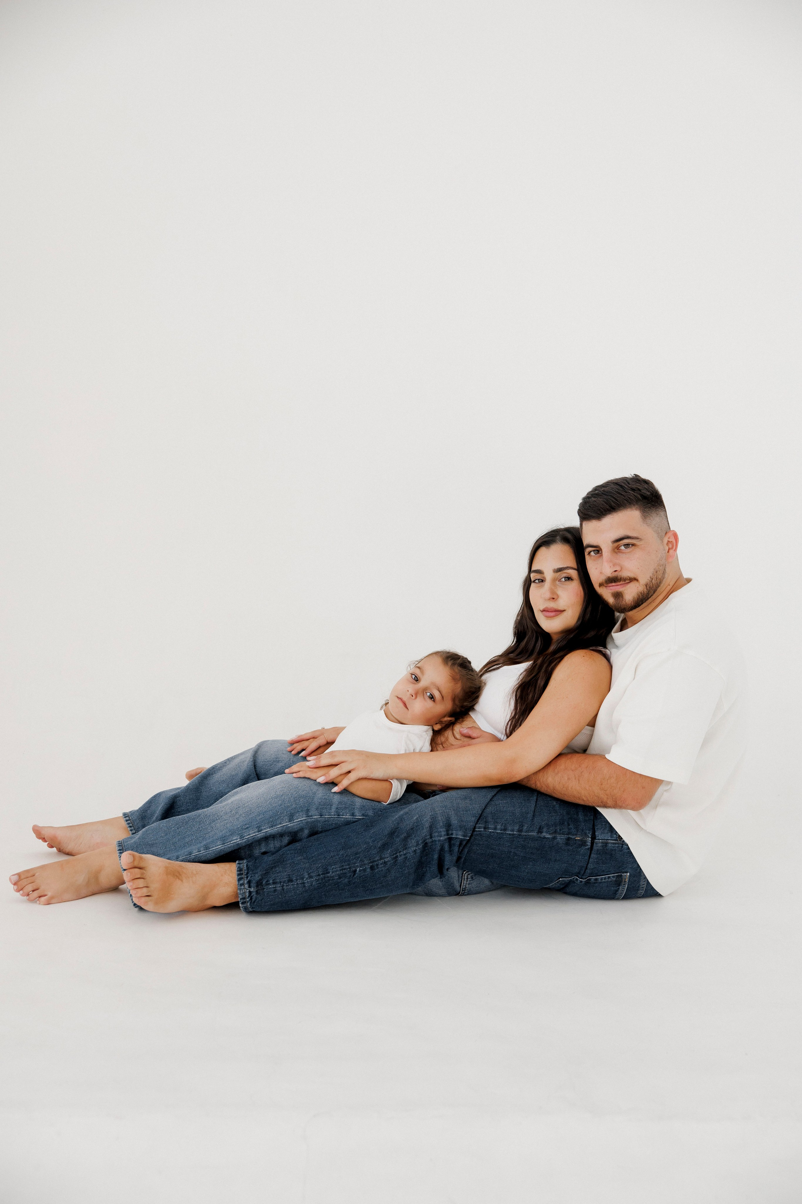 Pregnancy photoshoot inside the Grey Studio. Главная