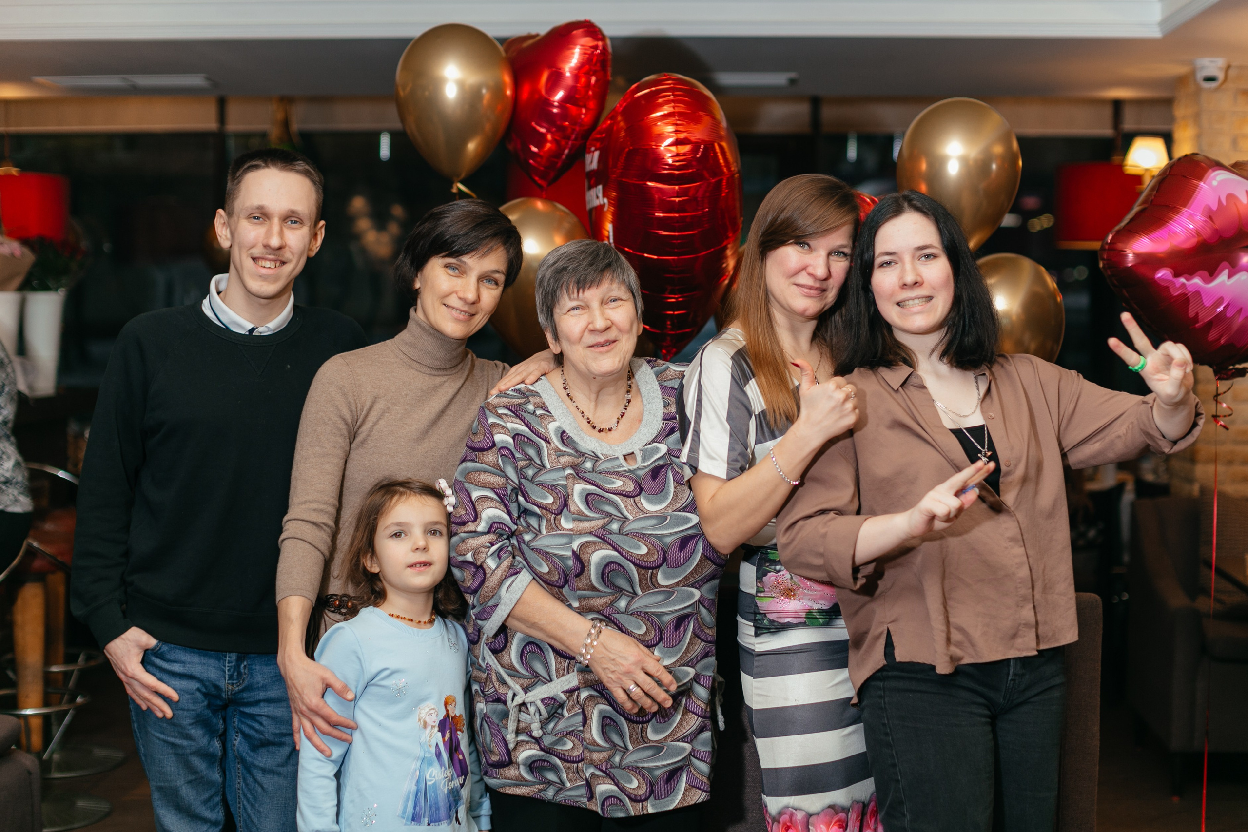 Юбилей в ресторане. Репортажный фотограф Ирина Сухарева