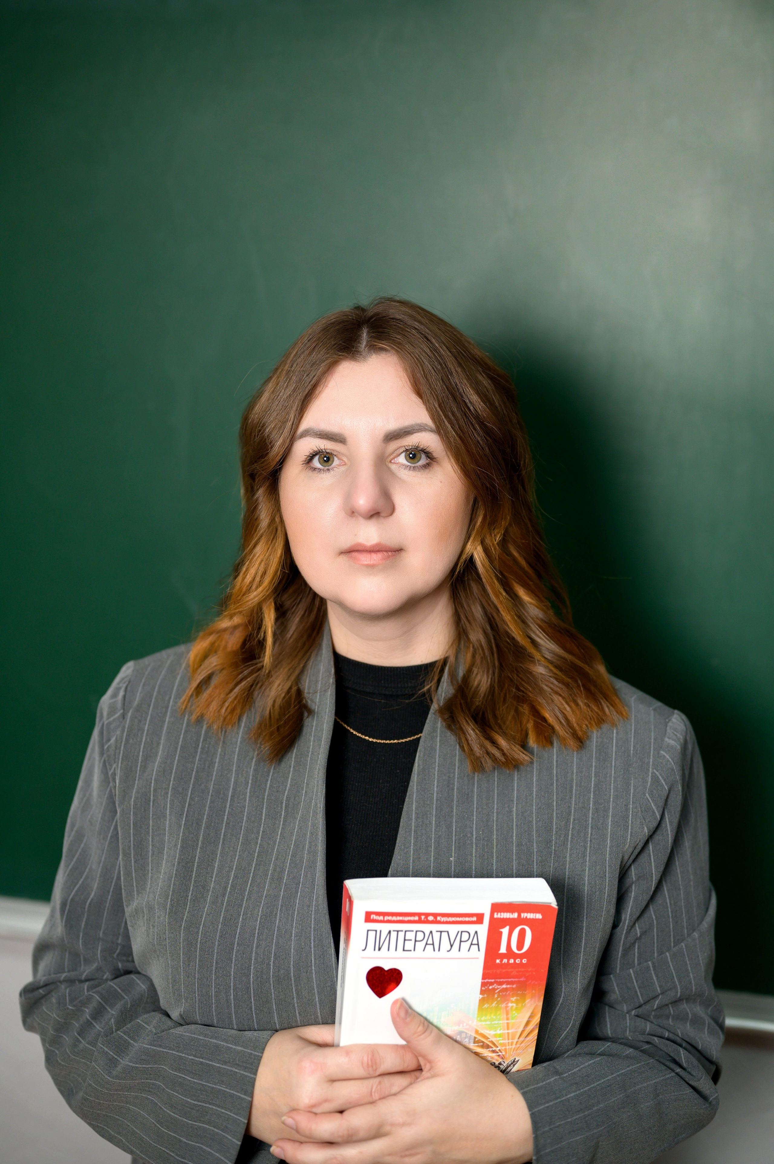 Выпускные альбомы 9 класс. Фотограф новорожденных, семейный детский в Тюмени Татьяна Морозова