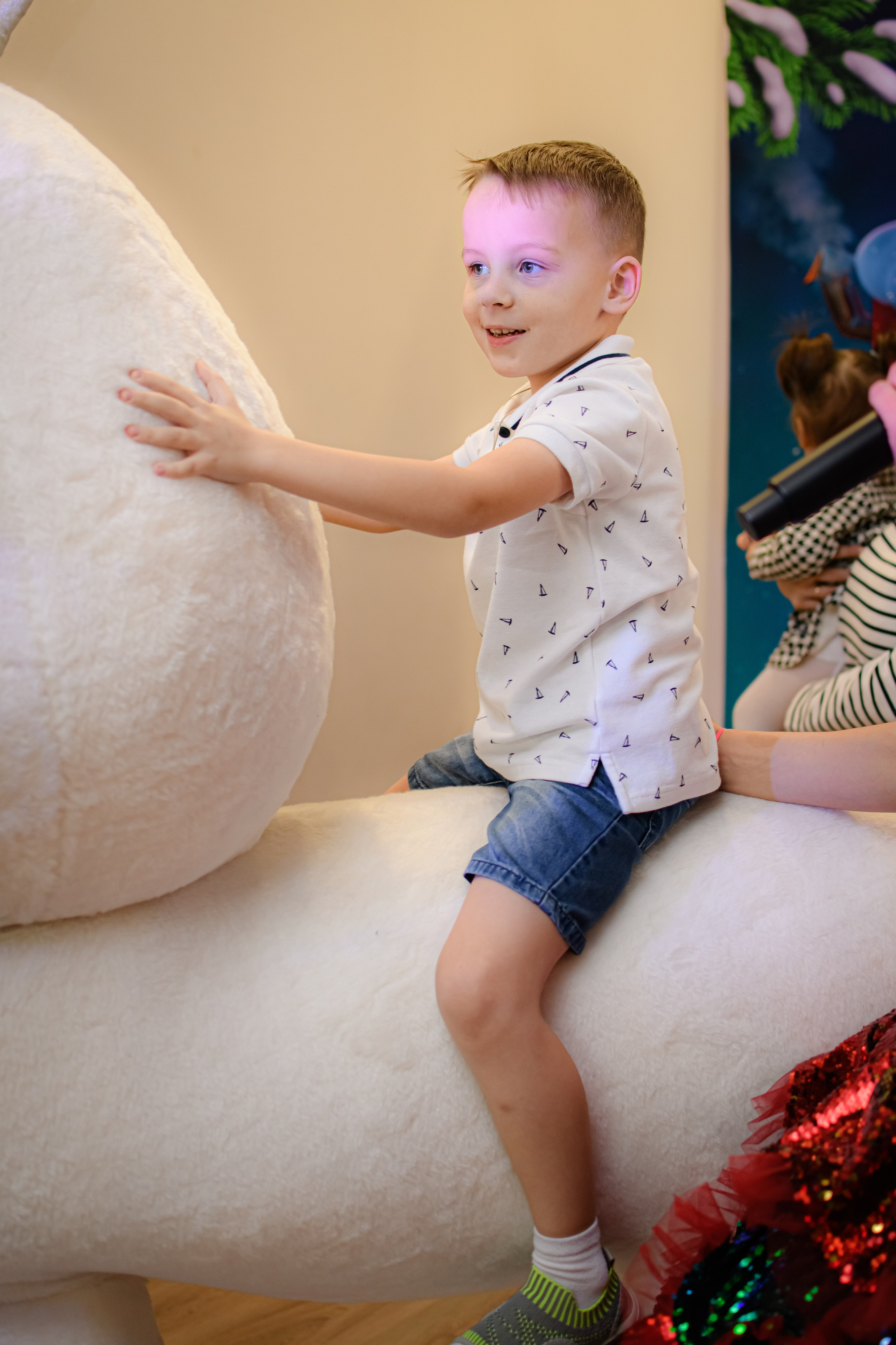 HAPPY NEW YEAR. Photokarish