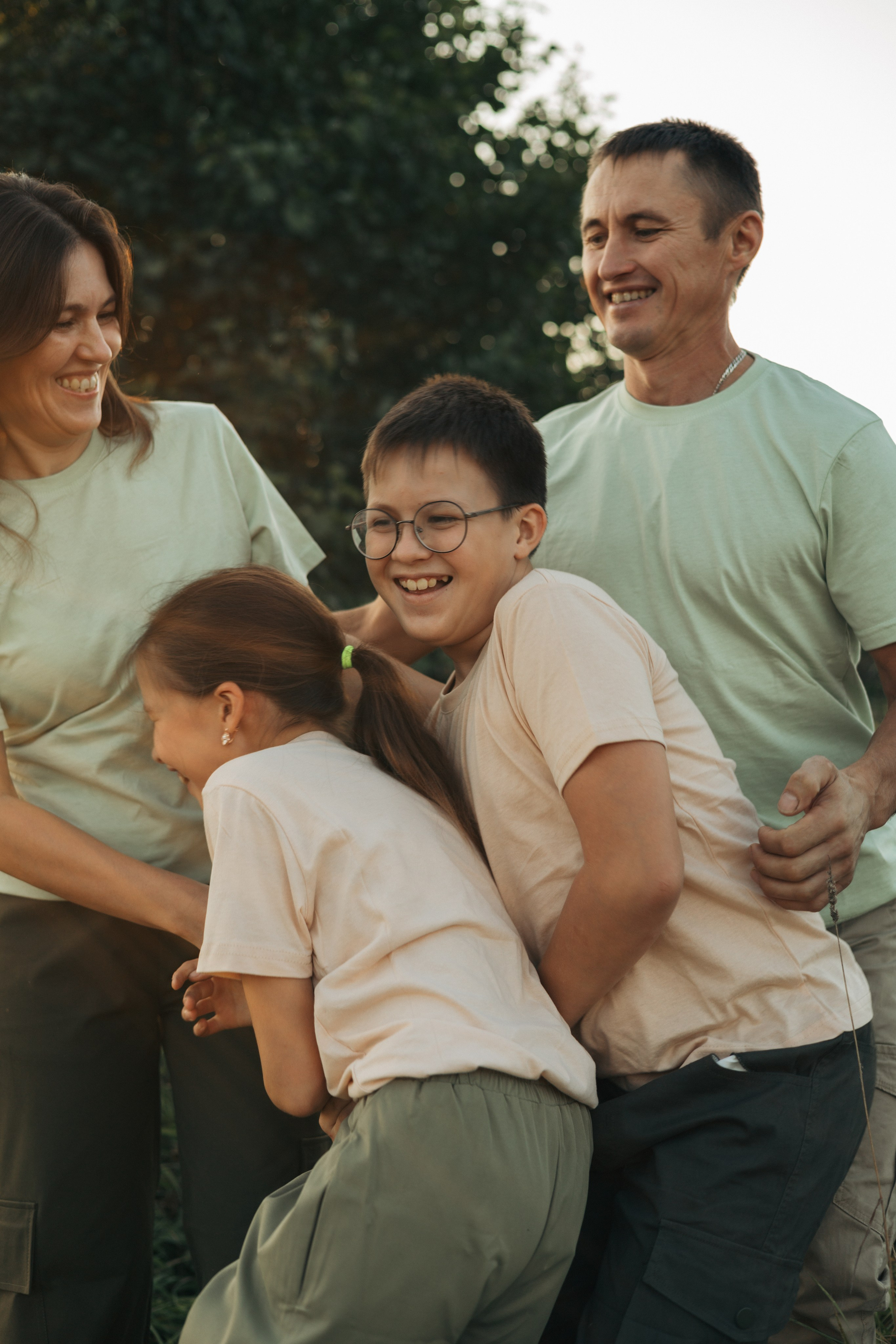 Юля, Илья, Полина, Сергей. Ваш фотограф